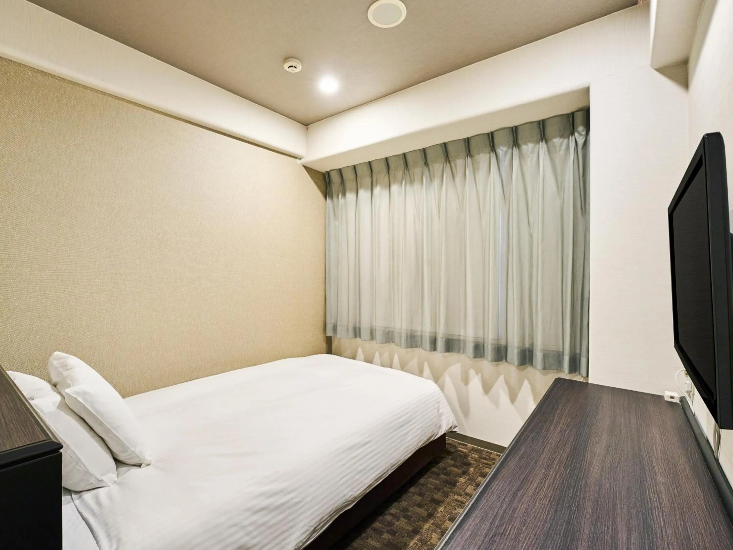Photo of the whole room, Bed in Hotel Elcient Kyoto Hachijoguchi