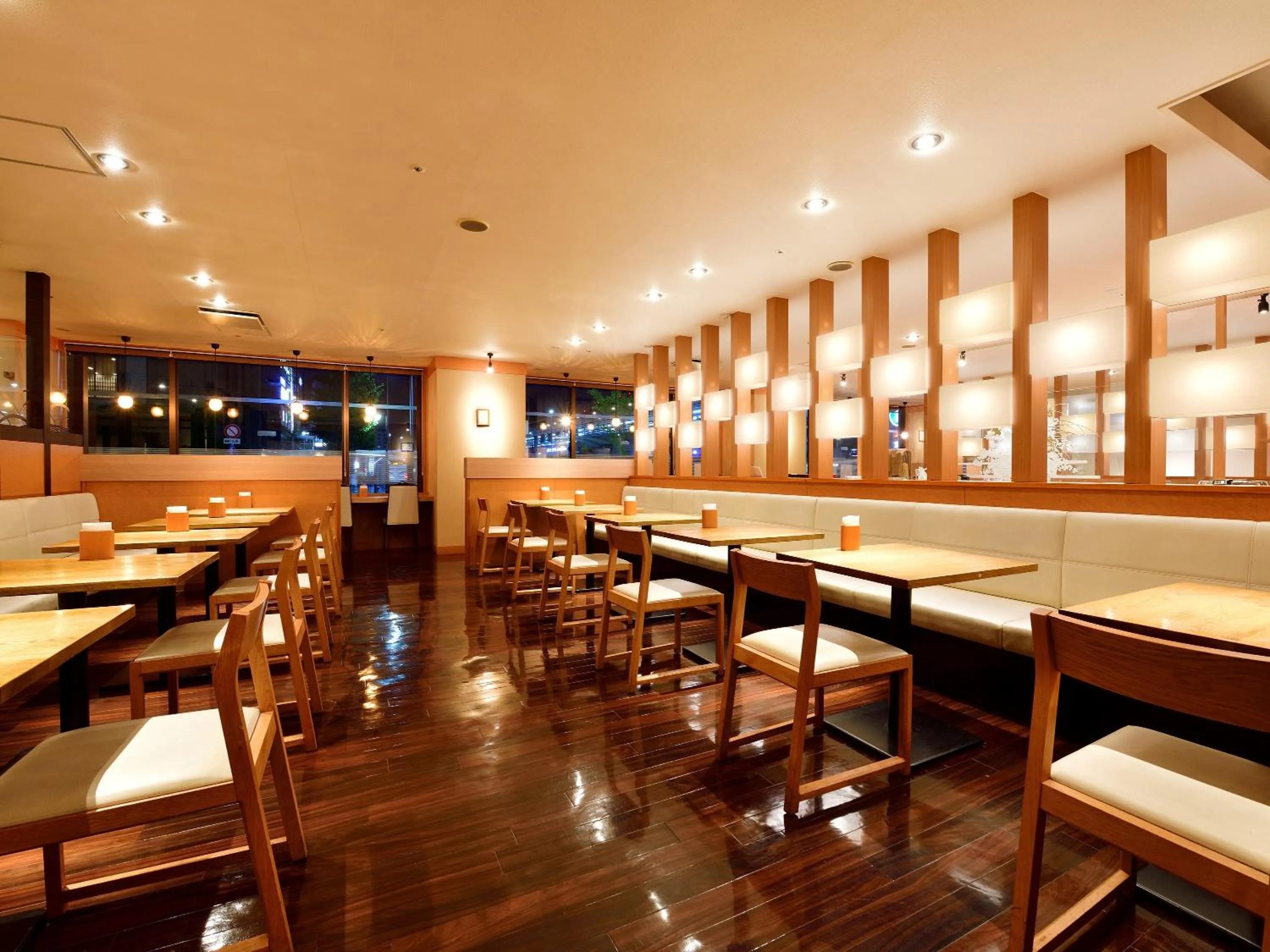 Restaurant/places to eat in Hotel Elcient Kyoto Hachijoguchi