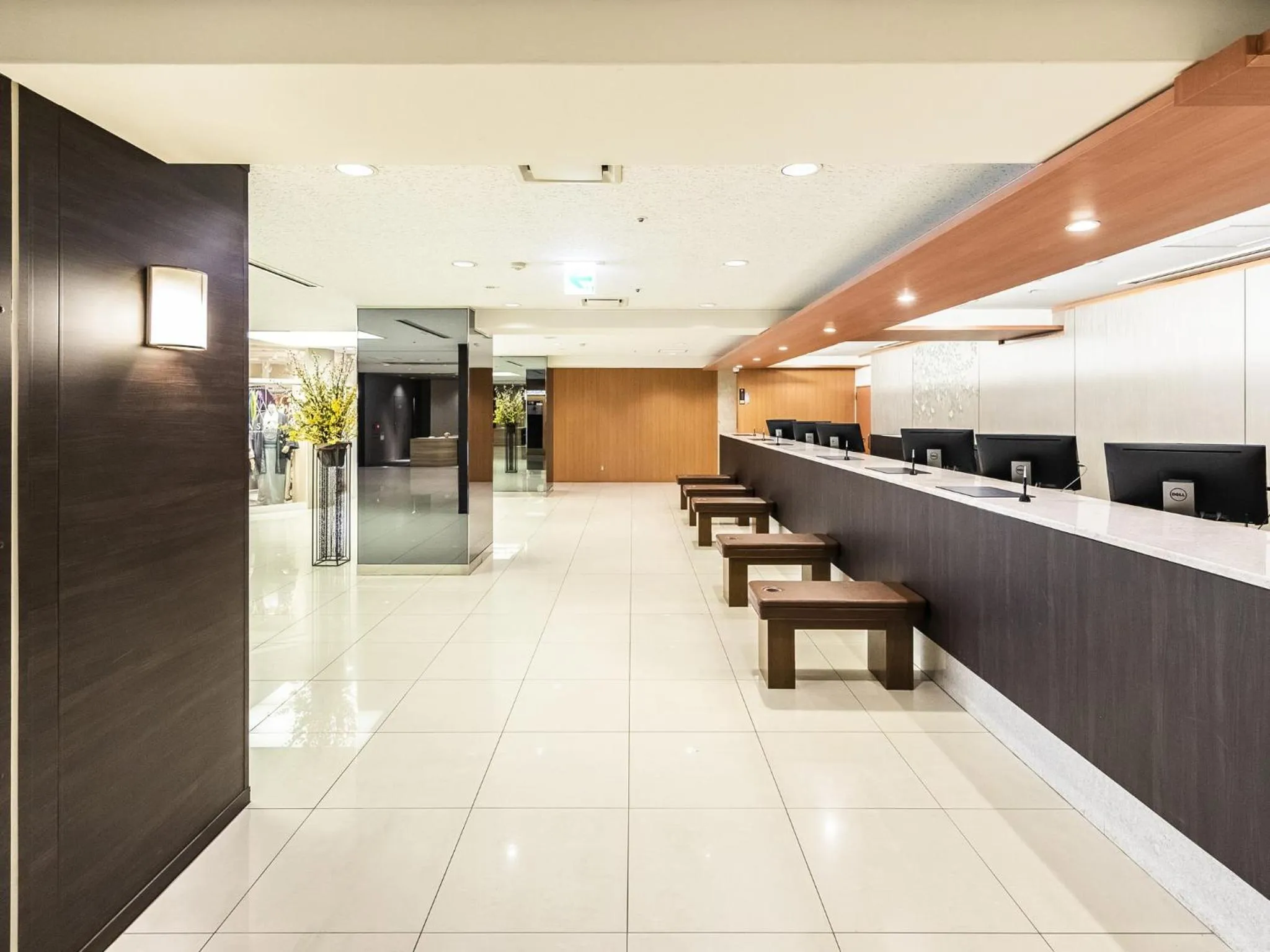 Lobby or reception in Hotel Elcient Kyoto Hachijoguchi