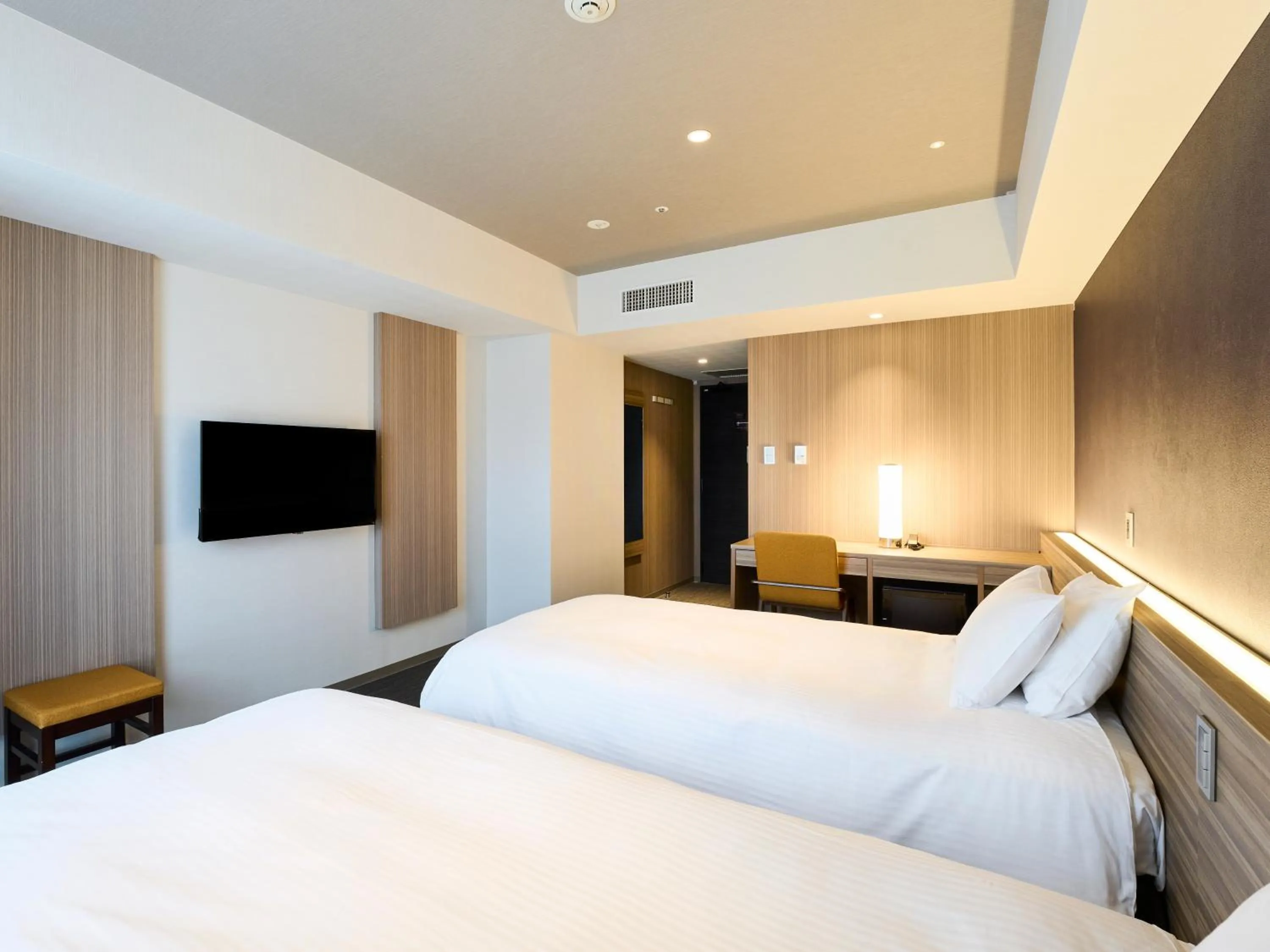 Photo of the whole room, Bed in Hotel Elcient Kyoto Hachijoguchi