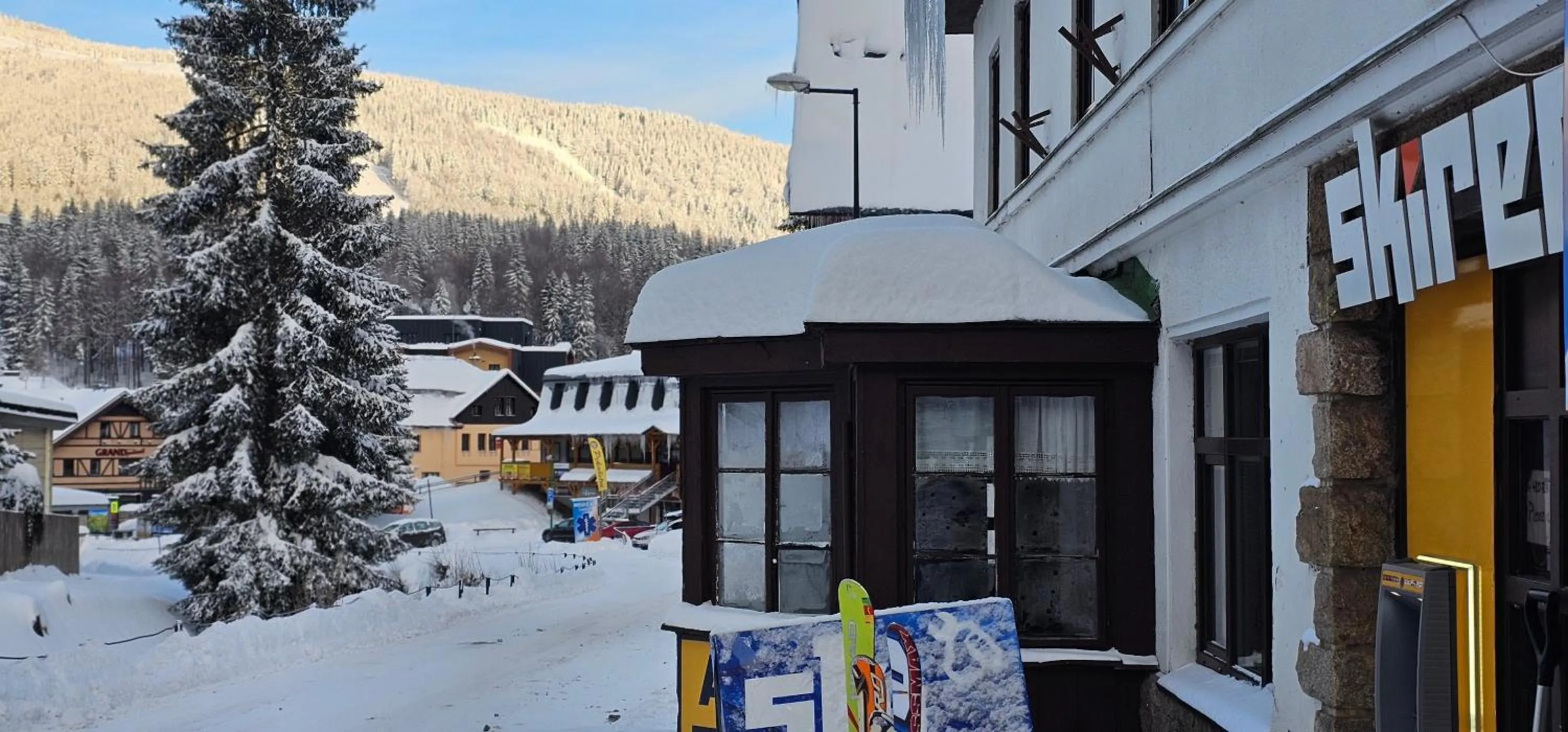 Property building in Hostel Fortuna