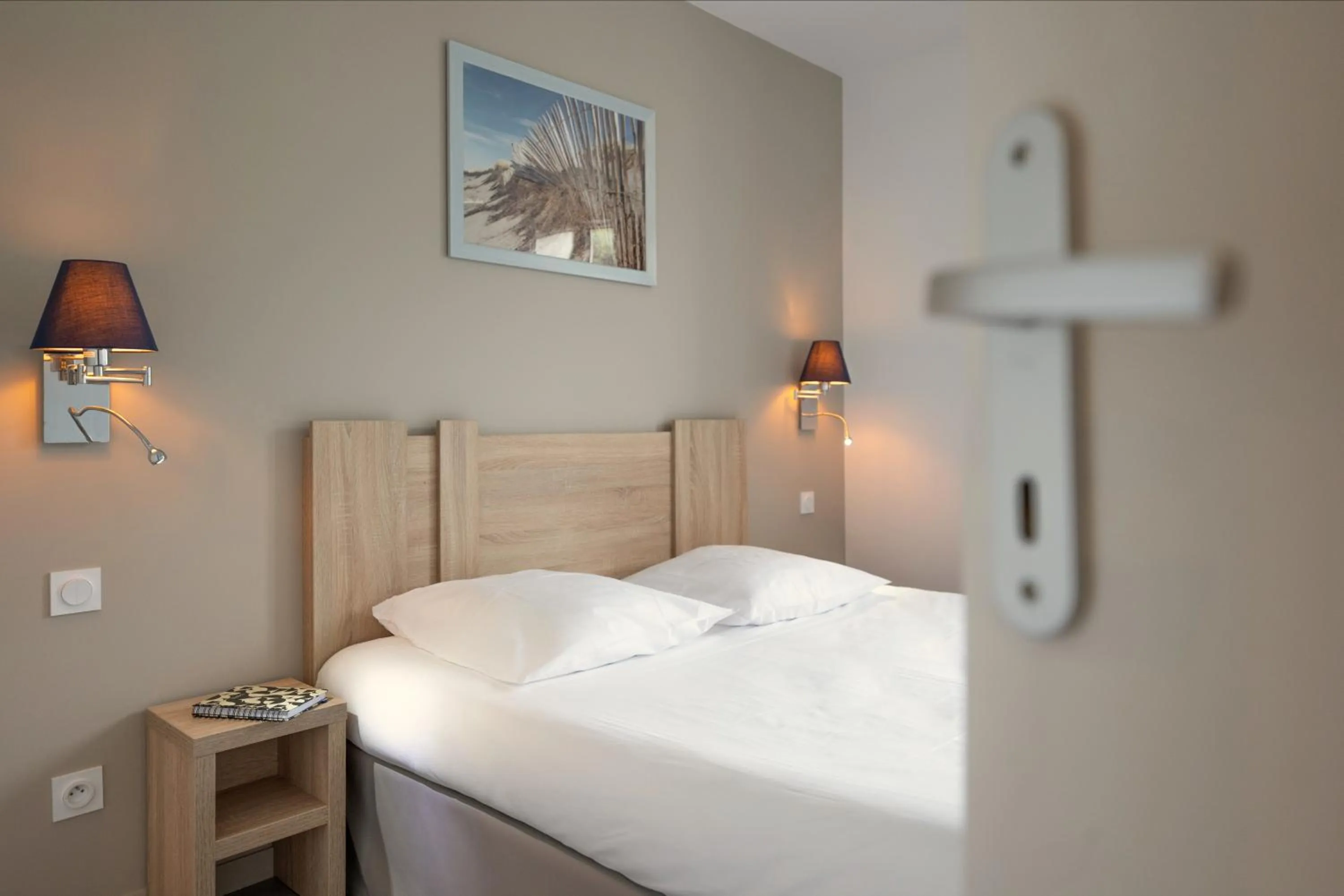 Bedroom, Bed in Résidence Odalys Rêve d'île