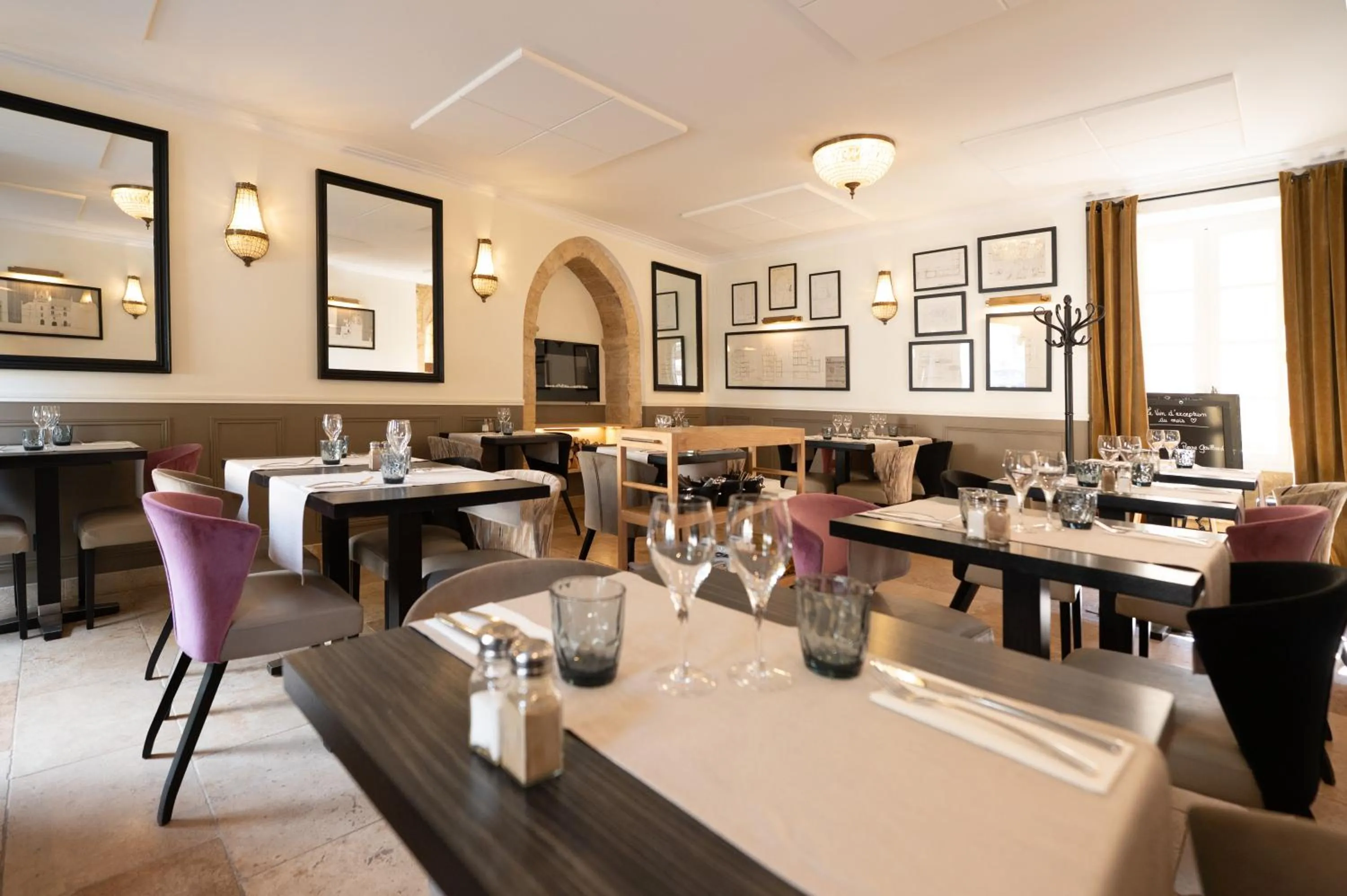 Restaurant/places to eat in Hôtel La Couleuvrine Sarlat Centre Ville