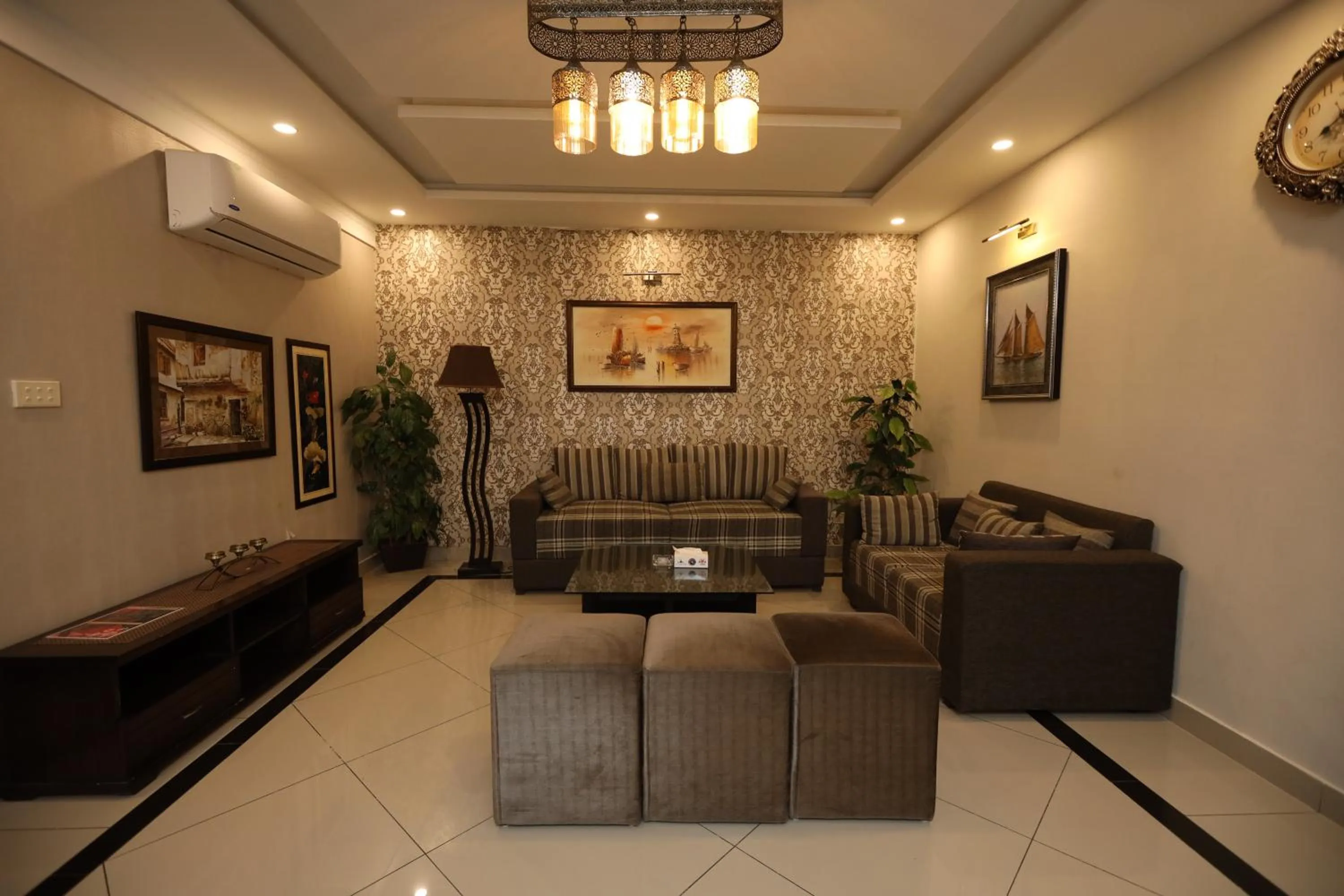 Seating area in Safari Club 4