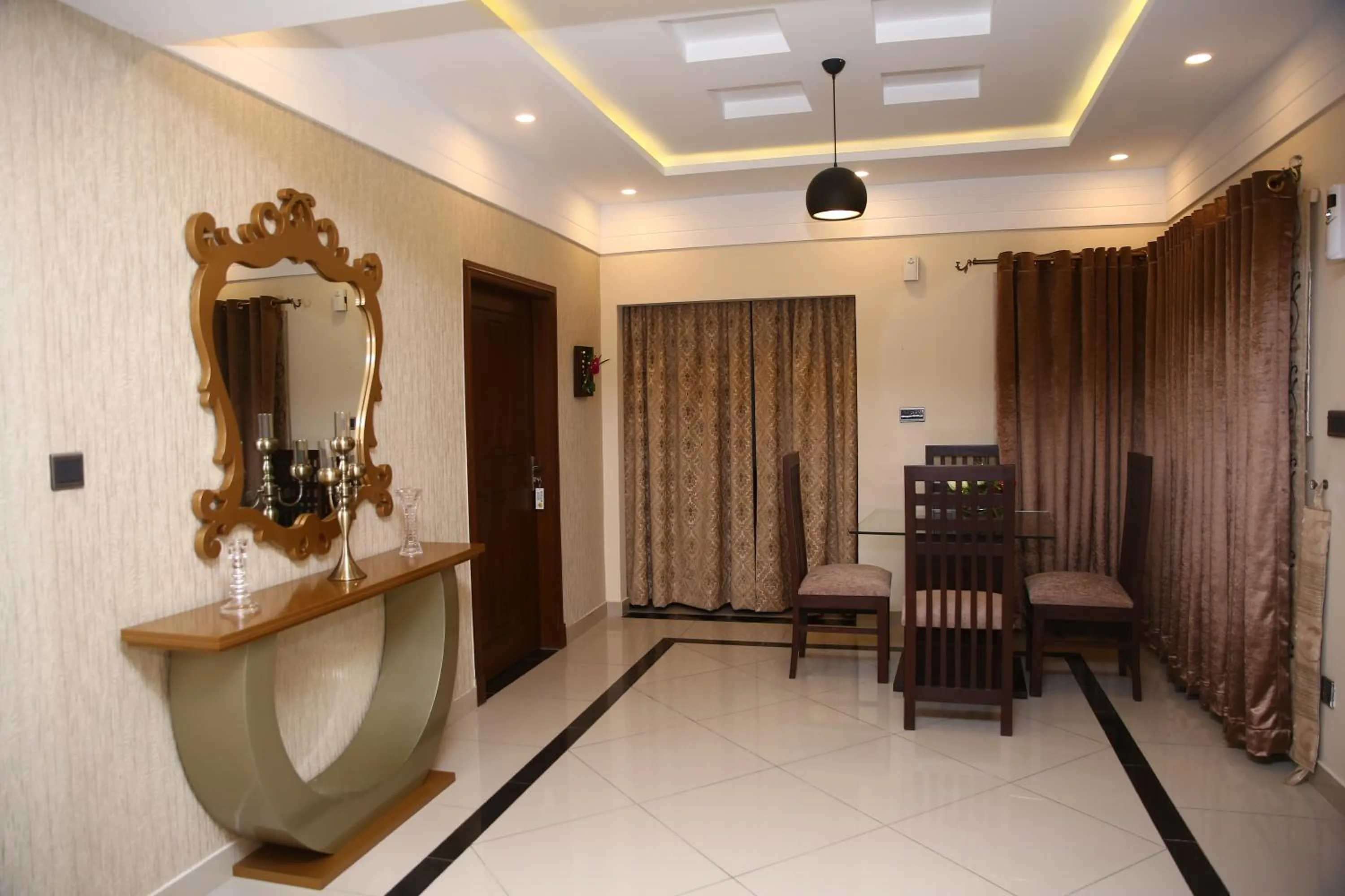 Breakfast in Safari Club 4