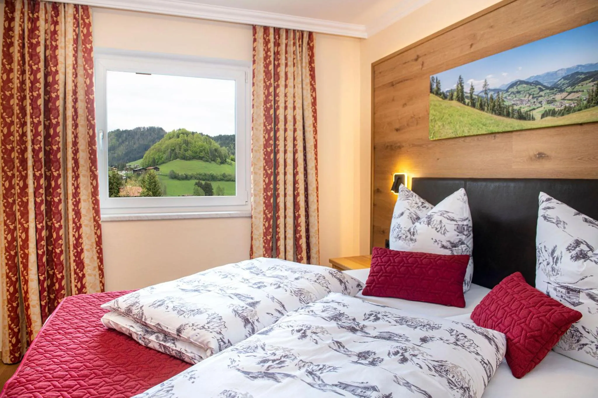 View (from property/room), Bed in Hotel Schneeberger