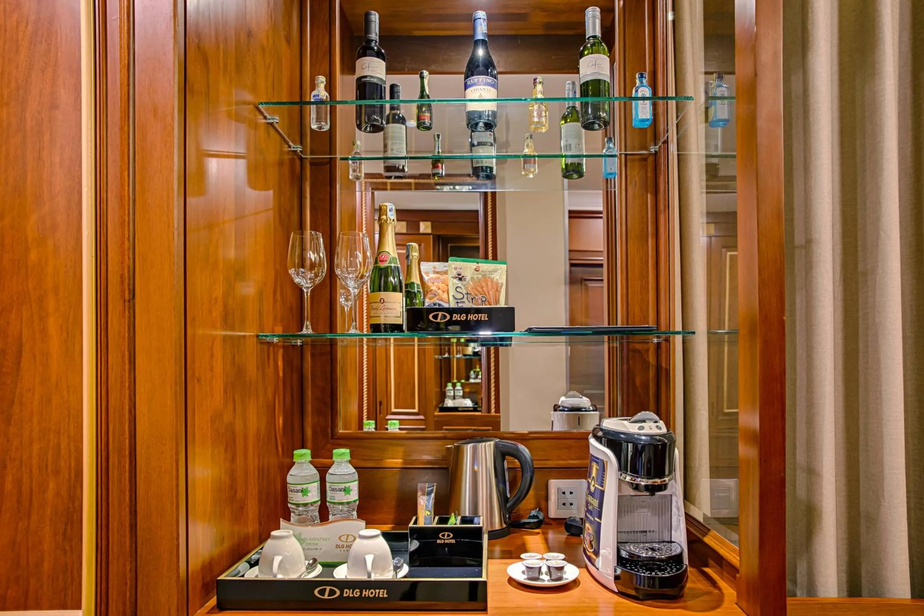 Coffee/tea facilities in DLG Hotel Danang