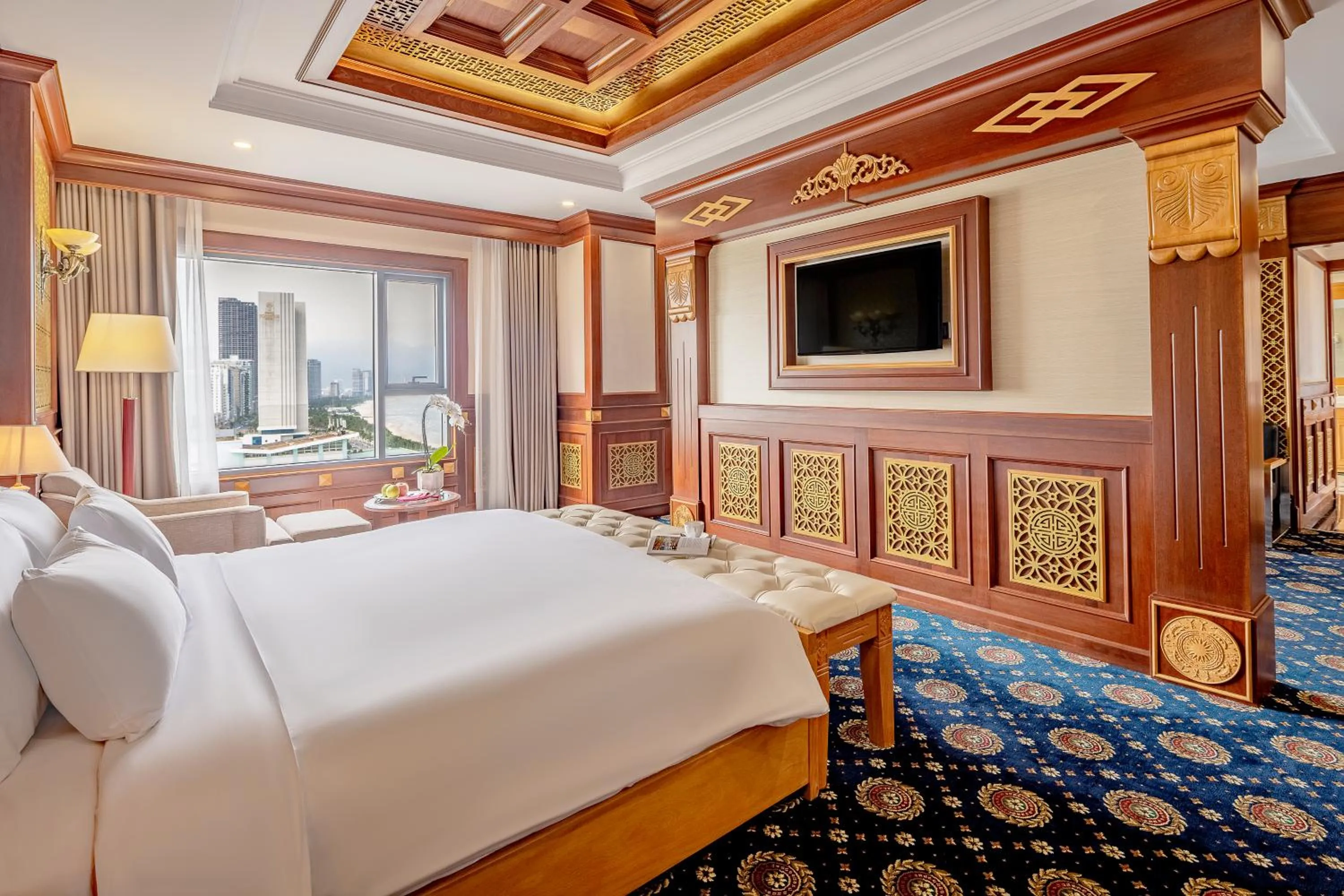 Bed in DLG Hotel Danang