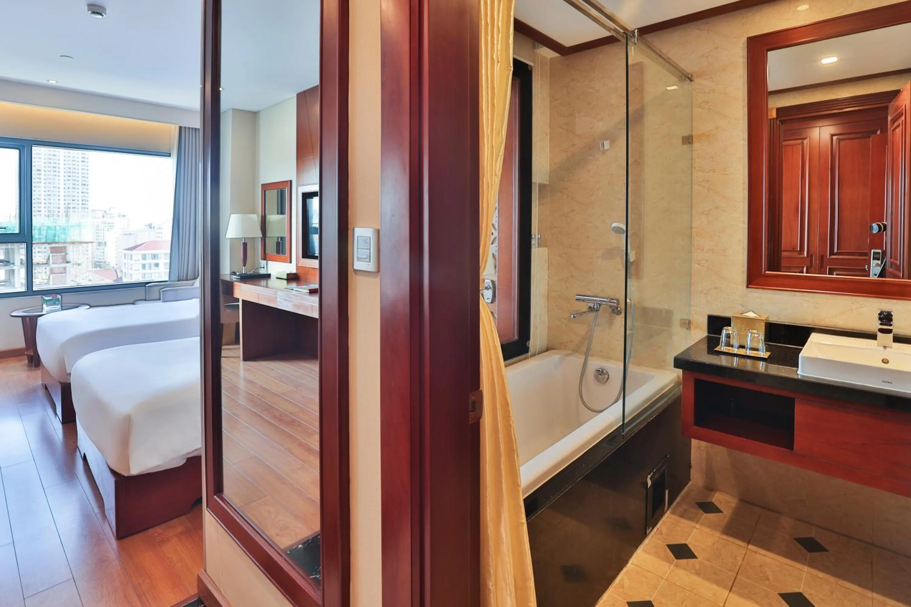 Bathroom, Bed in DLG Hotel Danang