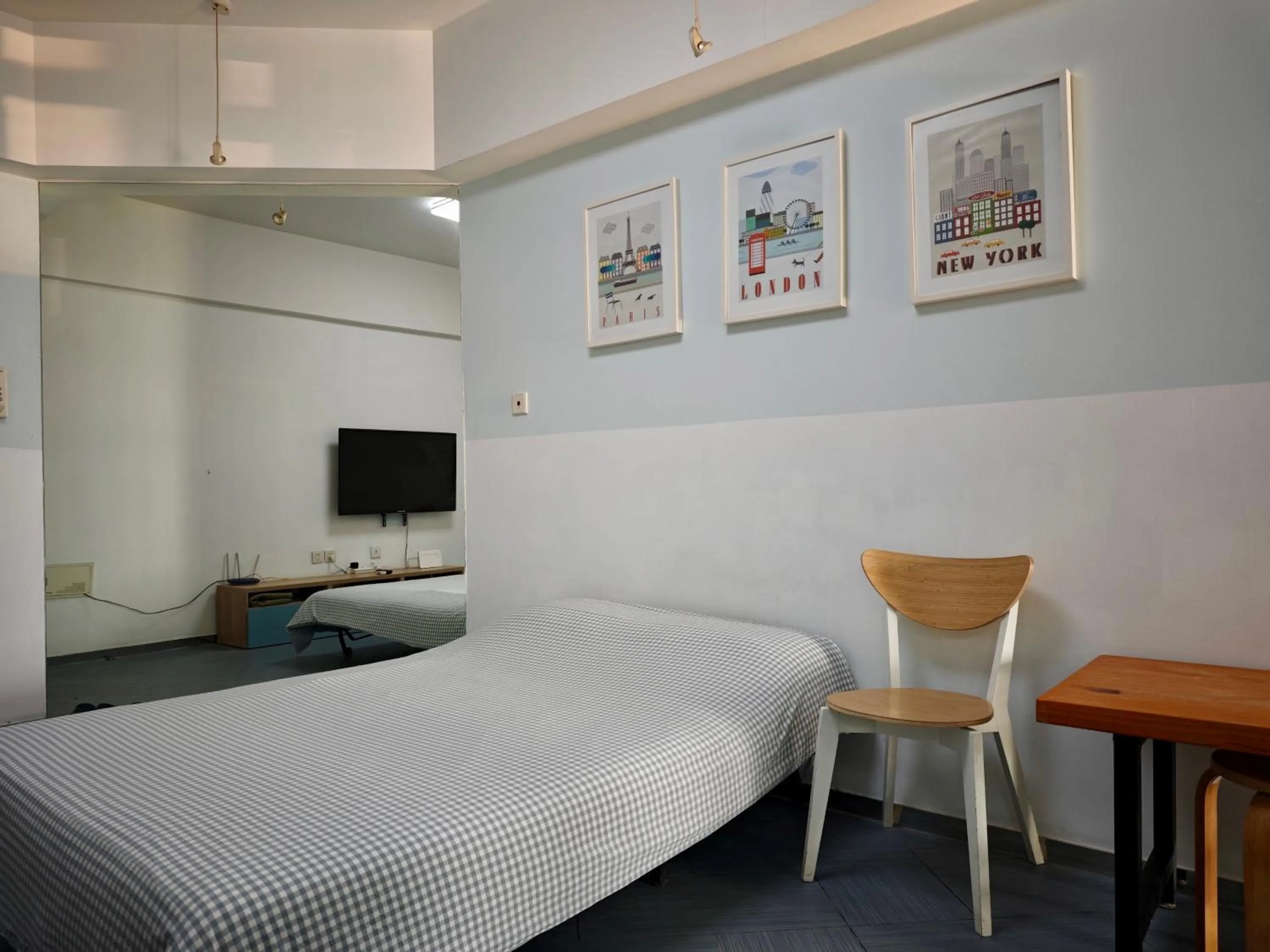 Bed in iNestin Shanghai Apt Jinzang Road