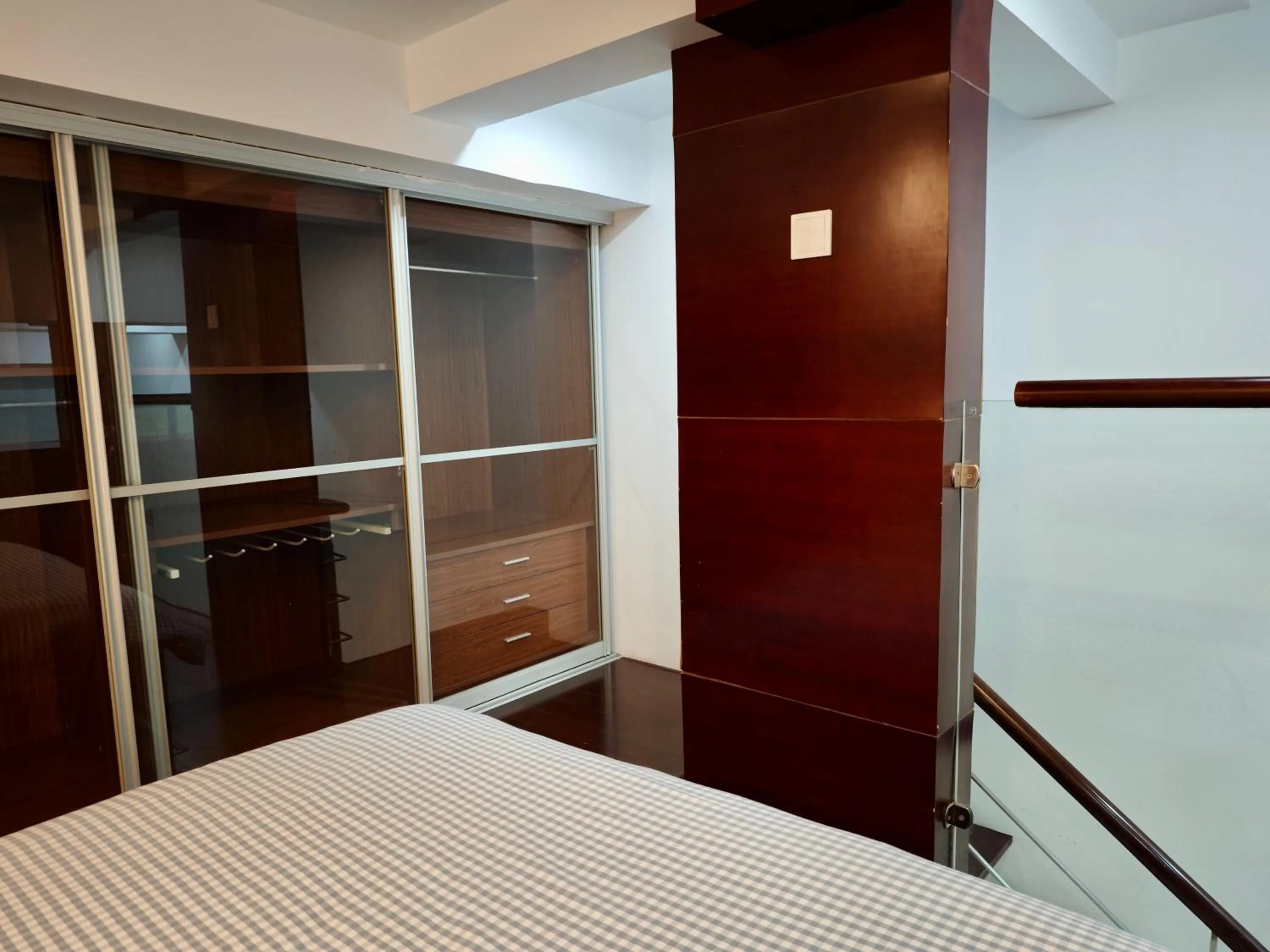 Bed in iNestin Shanghai Apt Hongfeng Road