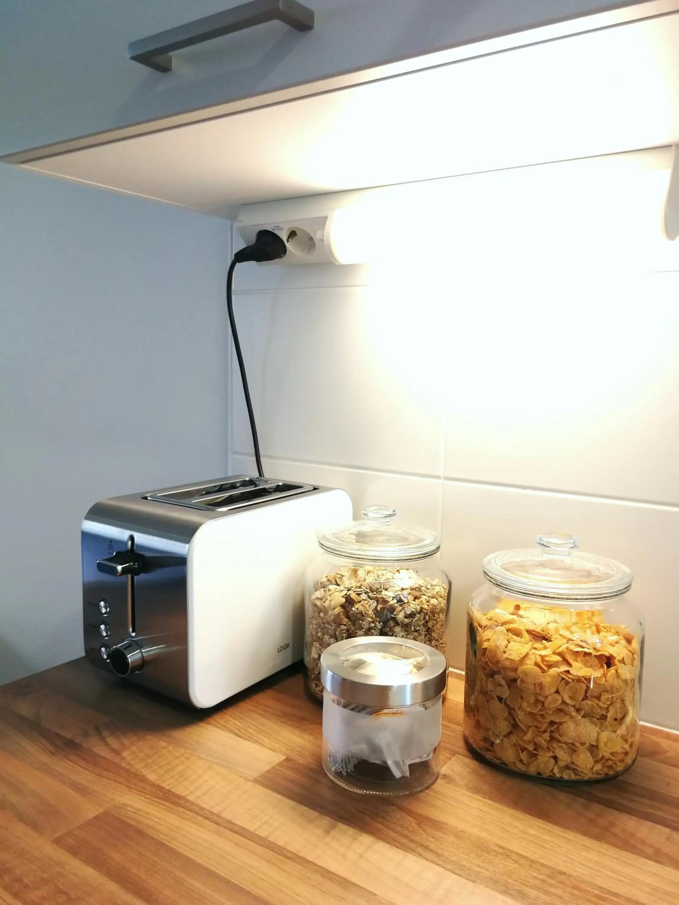 Coffee/tea facilities in Haave Apartments Tampere