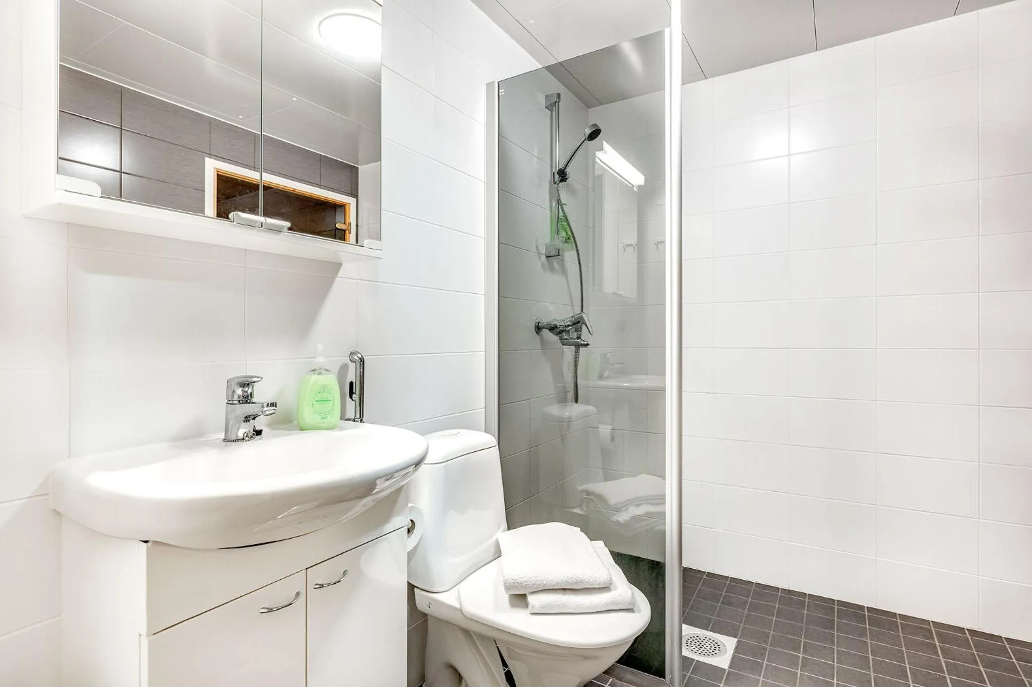 Shower in Haave Apartments Tampere