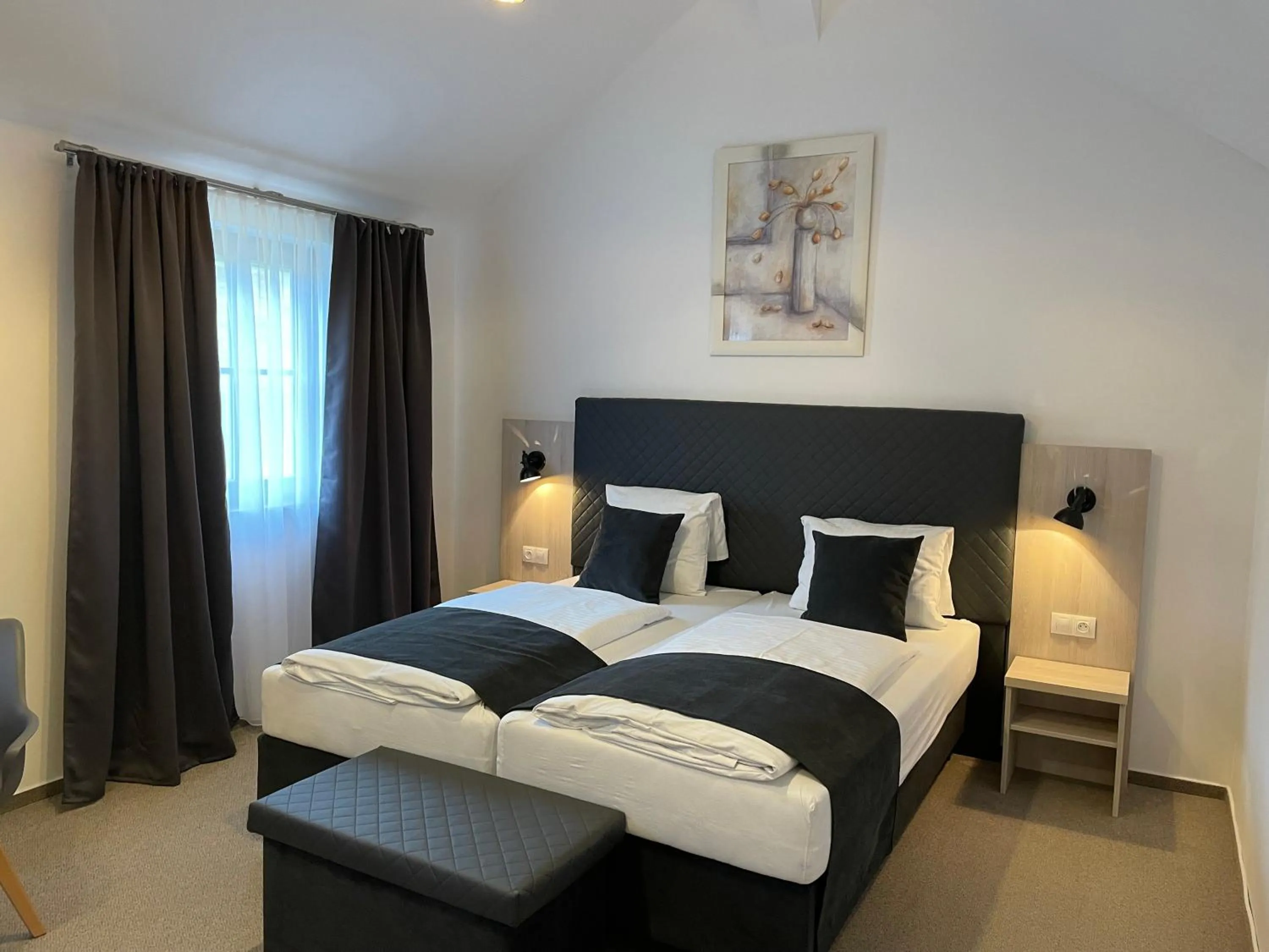 Property building, Bed in Wellness Hotel Svachovka