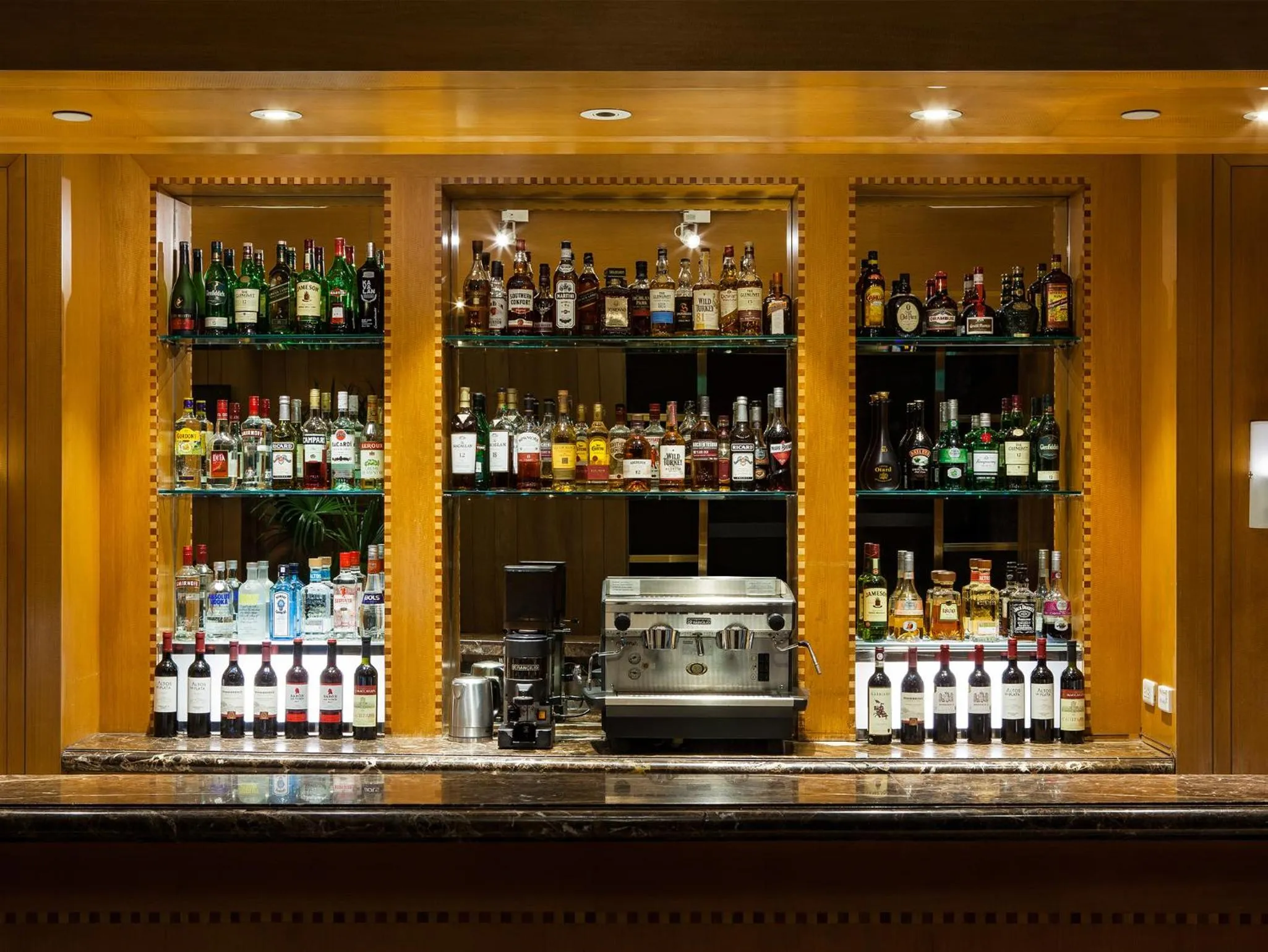Lounge or bar in RSL Hotel Taipei Zhonghe