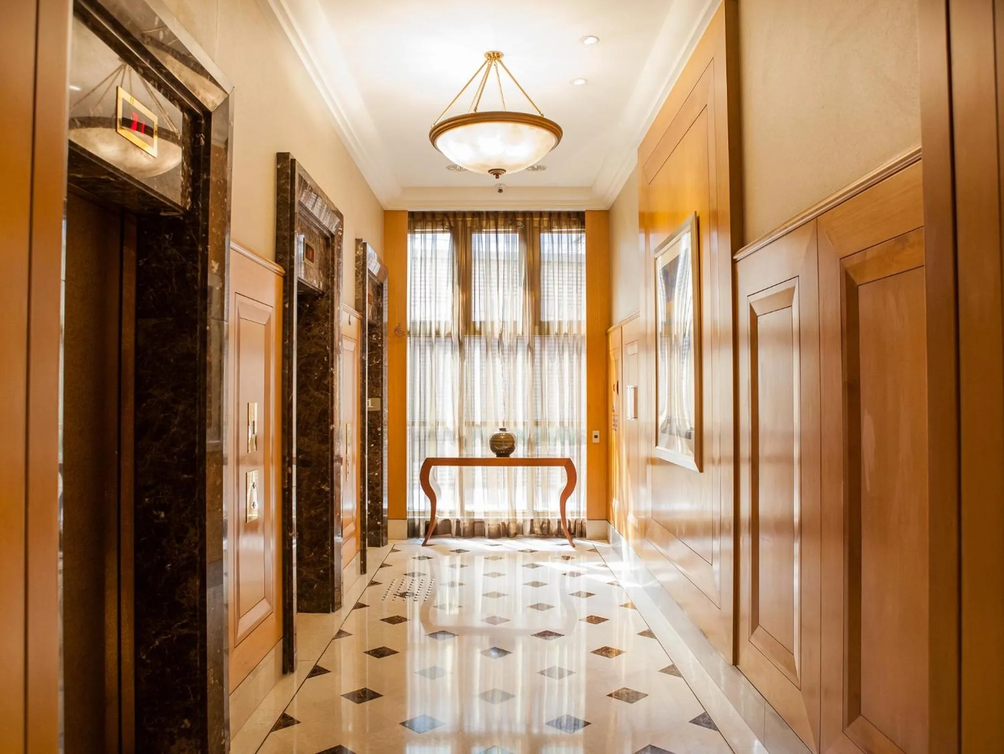 elevator in RSL Hotel Taipei Zhonghe