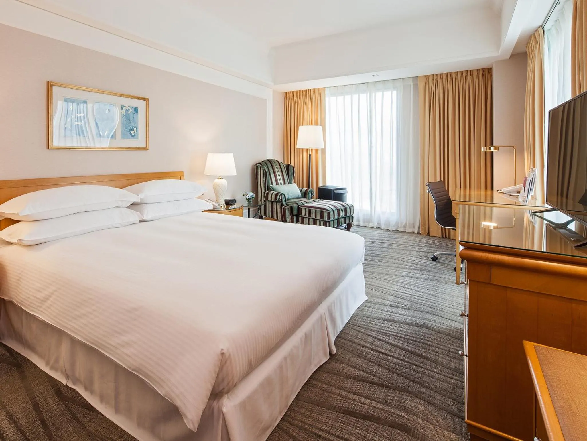 Photo of the whole room, Bed in RSL Hotel Taipei Zhonghe