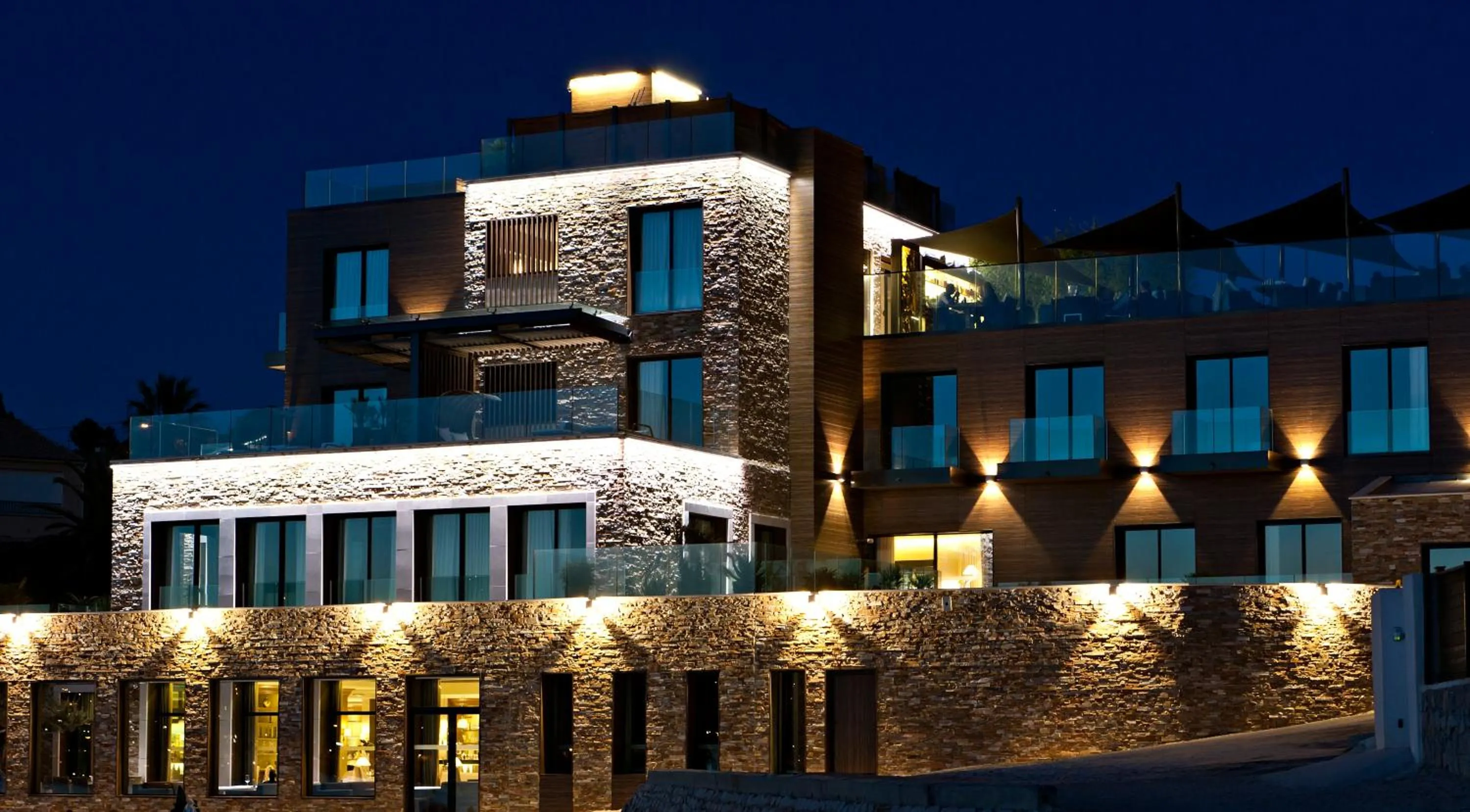 Property building in Hostellerie La Farandole