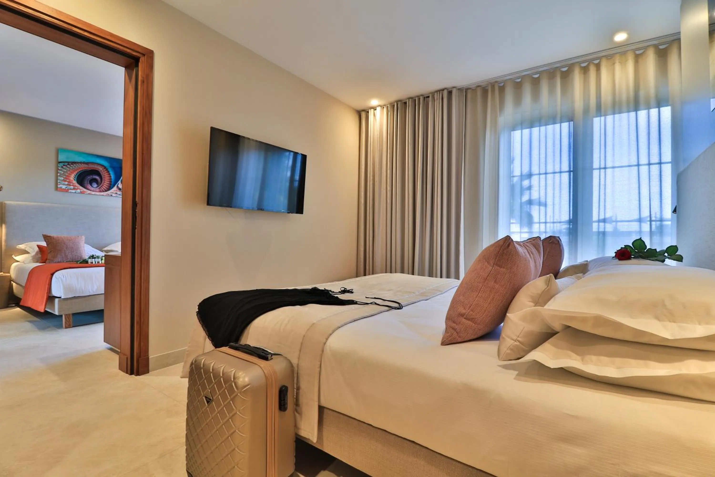 Bed in Hostellerie La Farandole