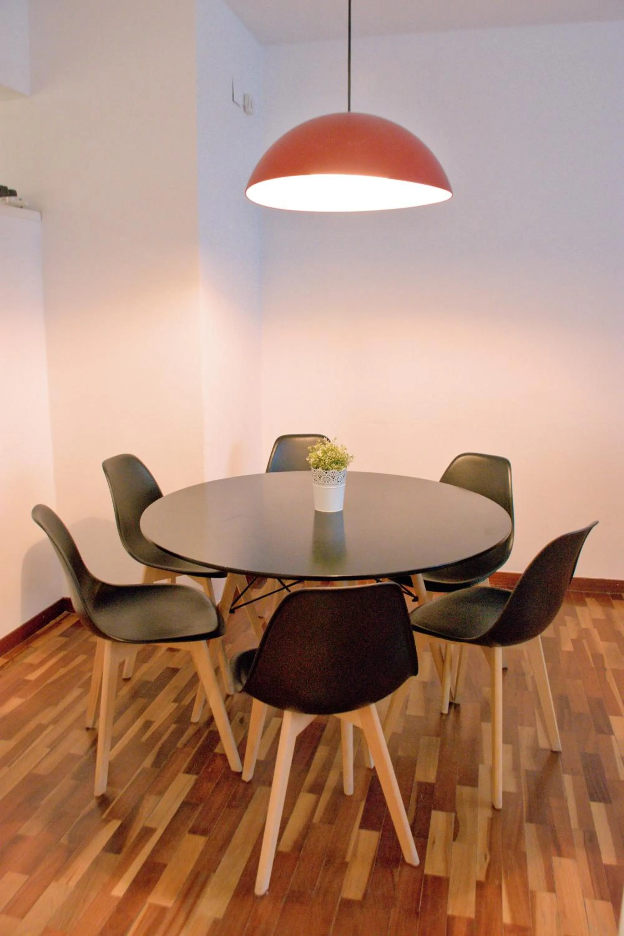 Sweet BCN Three Bedroom Apartment
