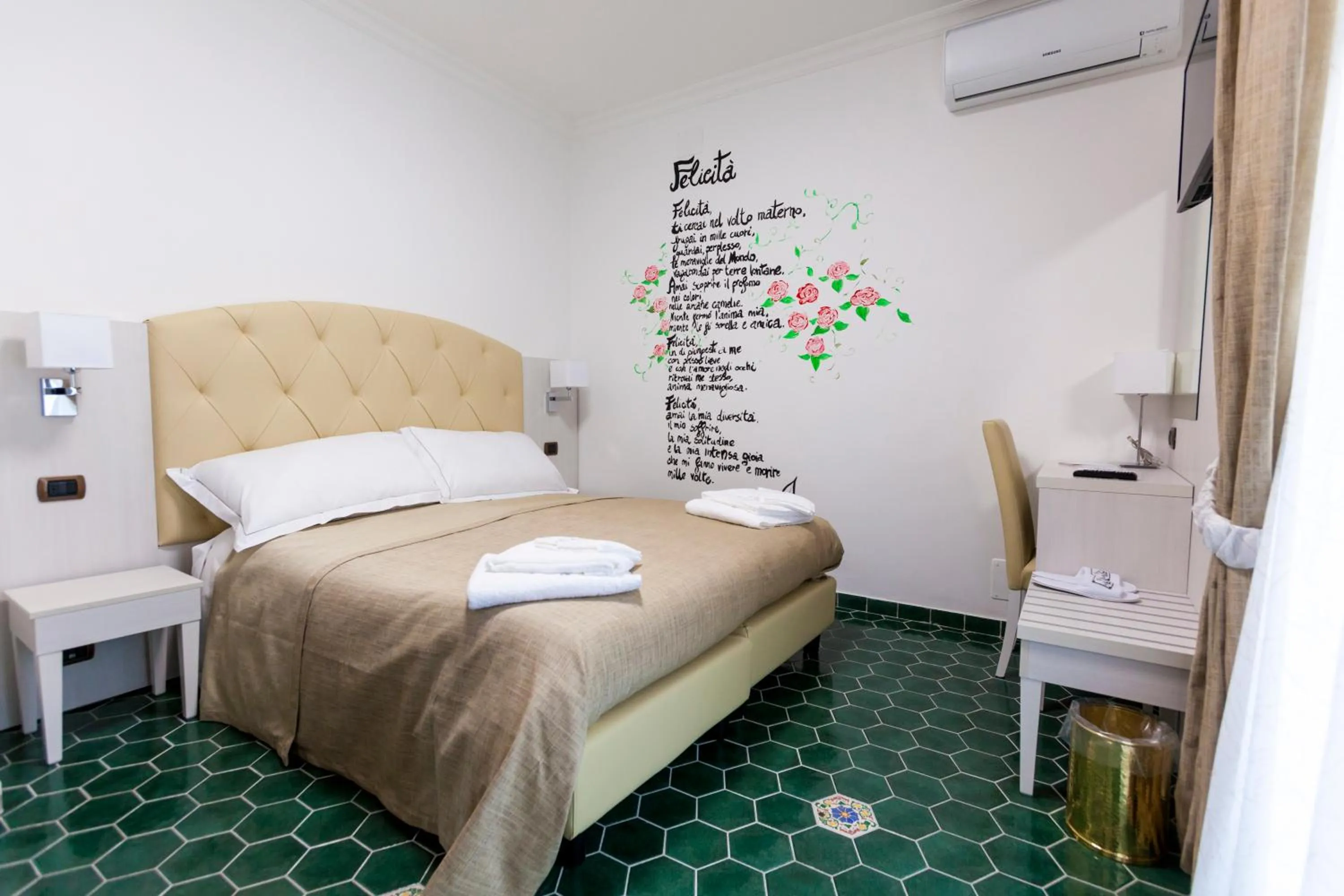 Photo of the whole room in Na' Poesia B&B di Charme