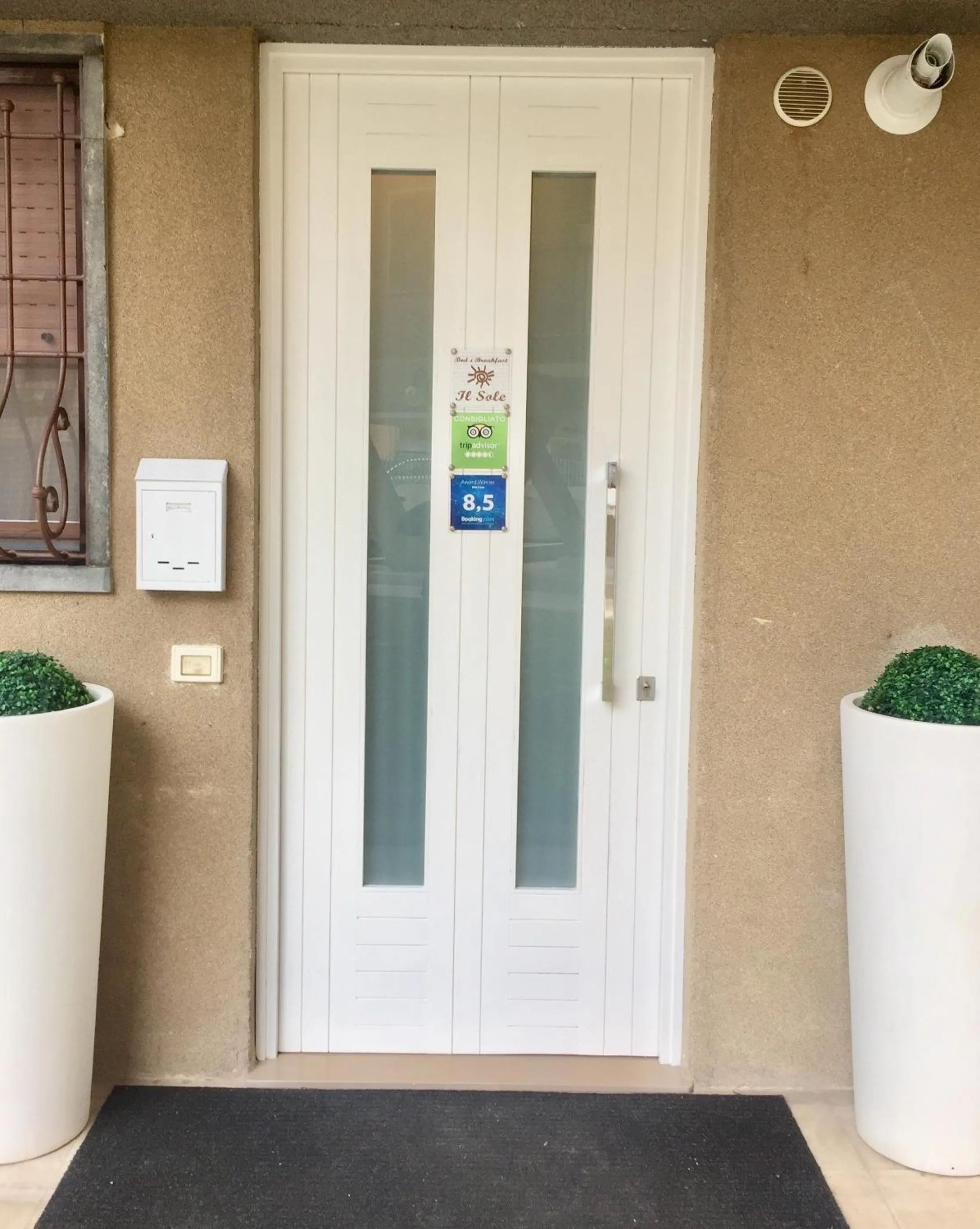 Property building in Il Sole