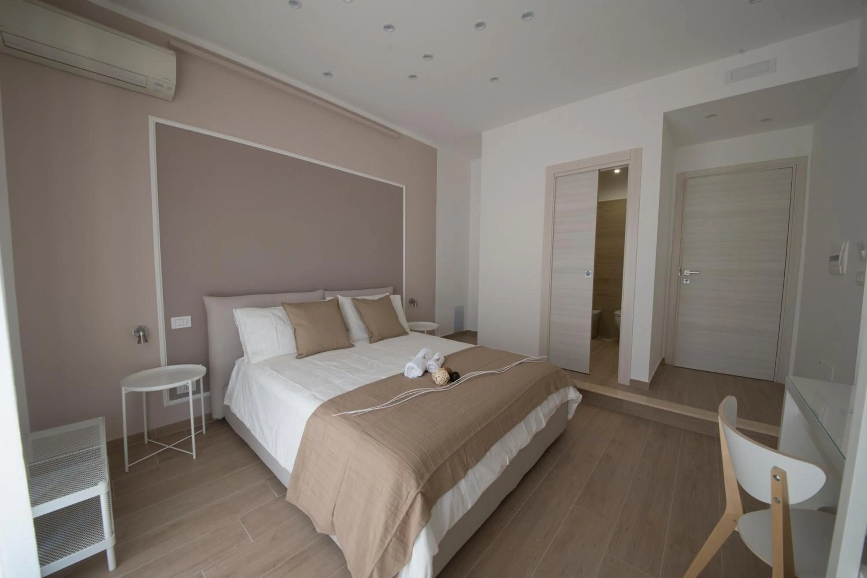 Bed in Chérie B&B - Salerno