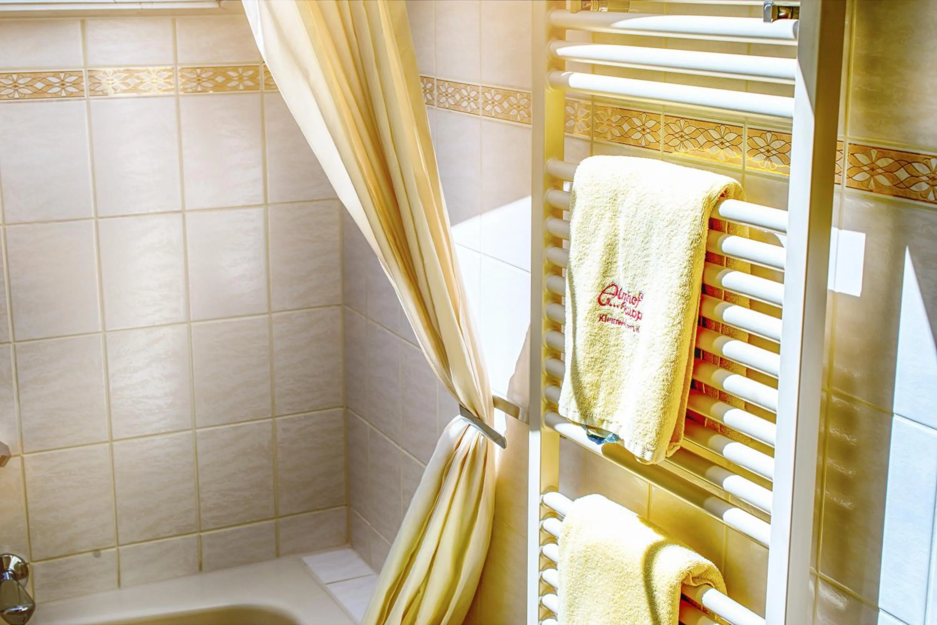 Bathroom in Hotel Almhof Rupp