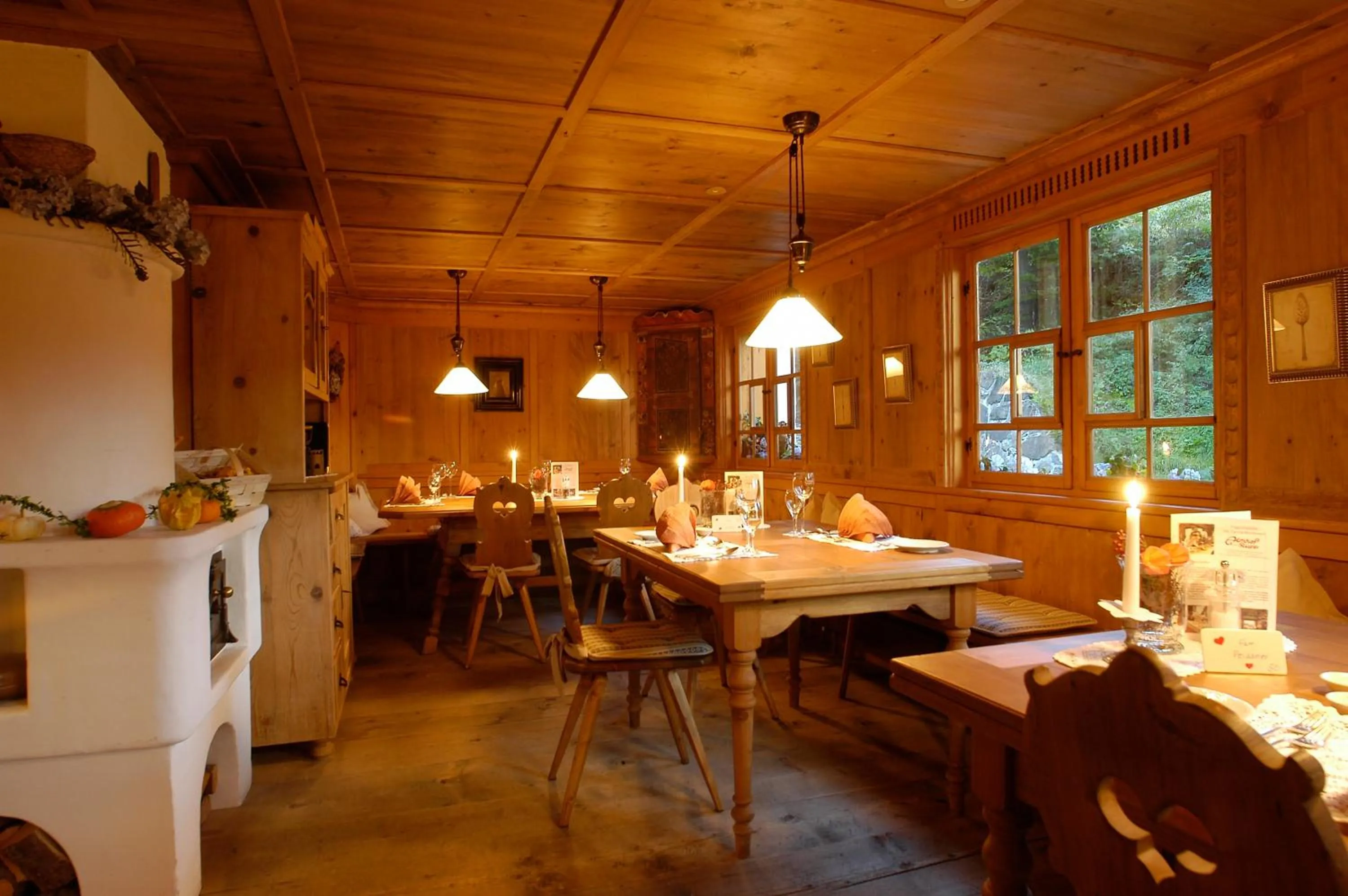 Restaurant/places to eat in Hotel Almhof Rupp