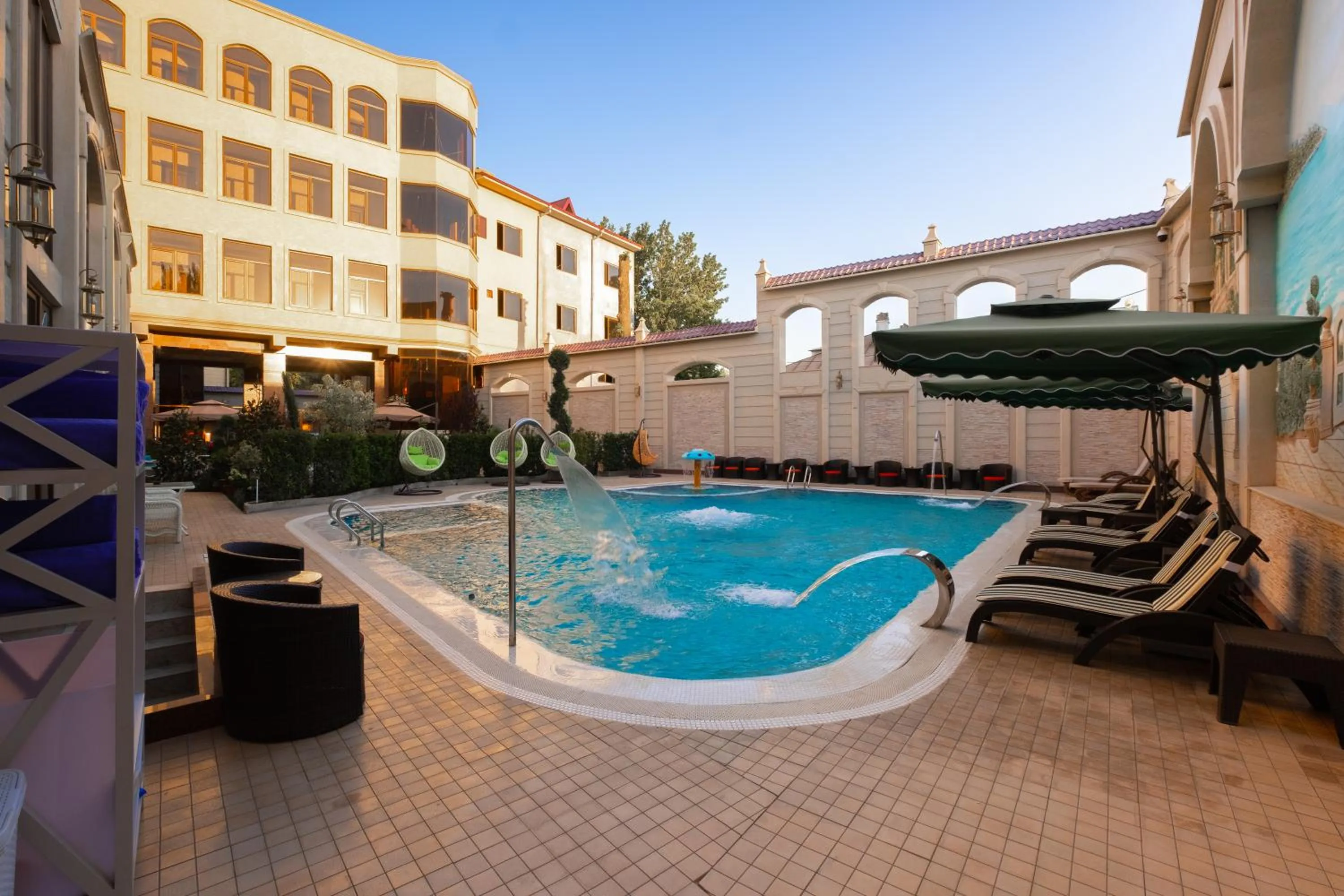 Swimming pool in DiliMah Premium Luxury