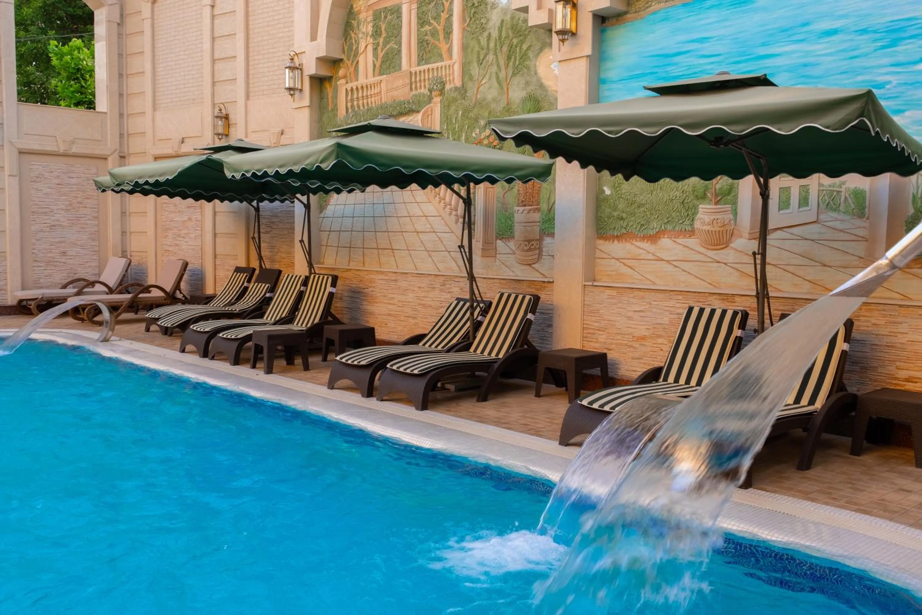 Swimming pool in DiliMah Premium Luxury