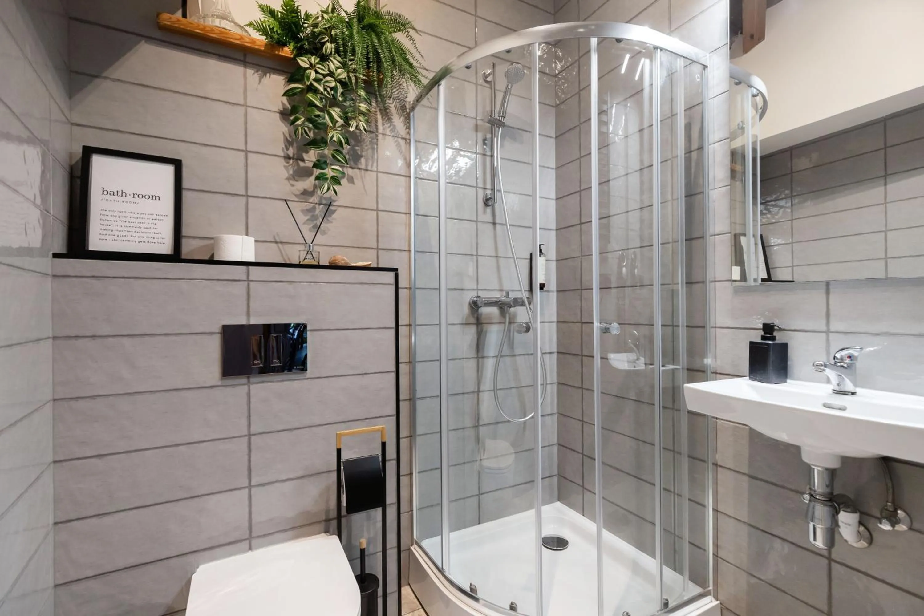 Bathroom in House of Sun