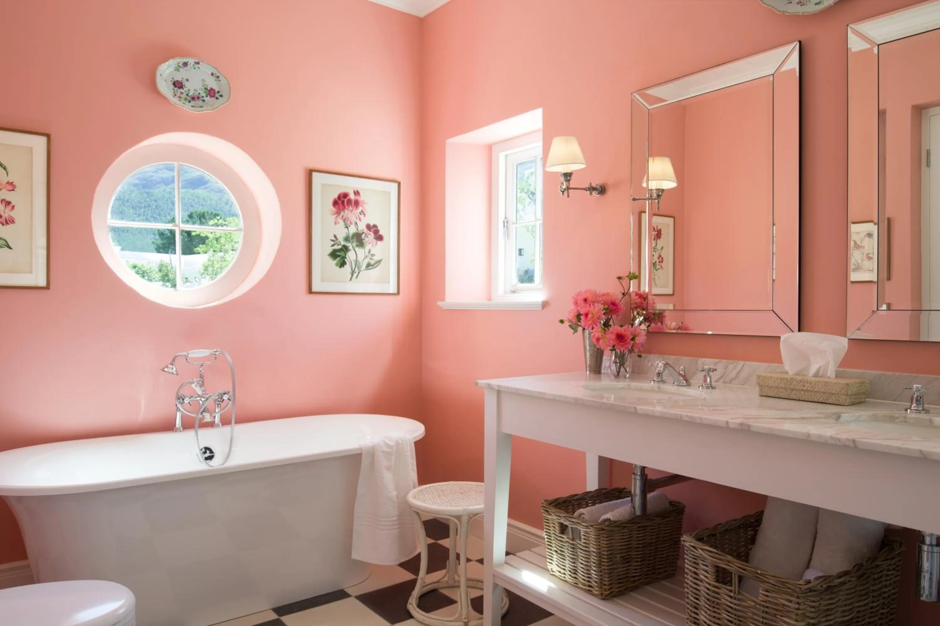 Bathroom in La Cotte Orchard Cottages