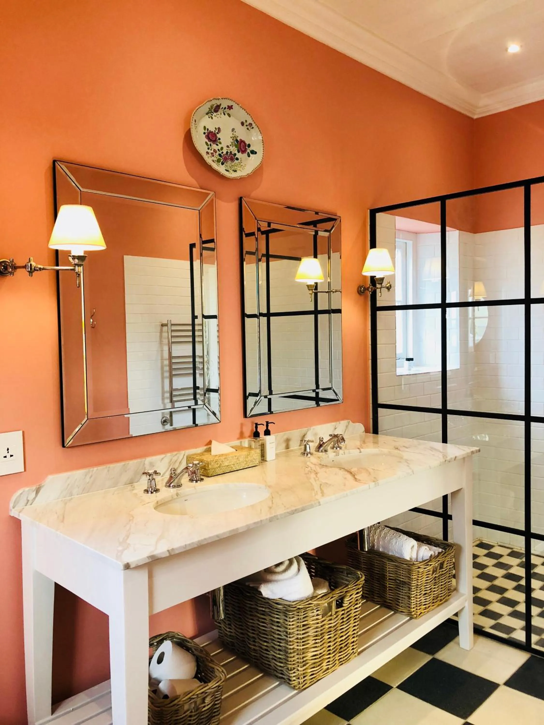 Bathroom in La Cotte Orchard Cottages