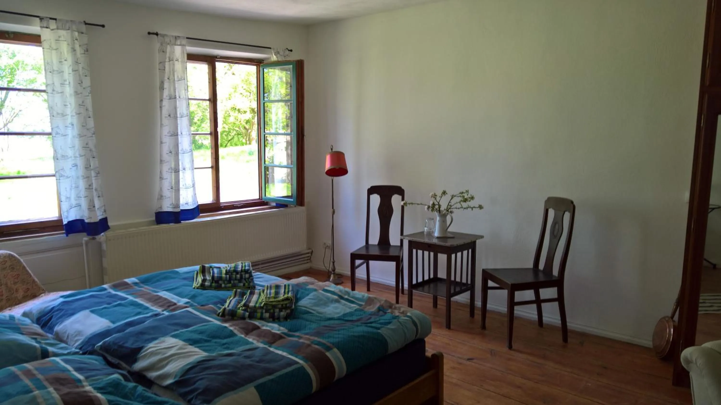 Photo of the whole room, Bed in Altes Pfarrhaus