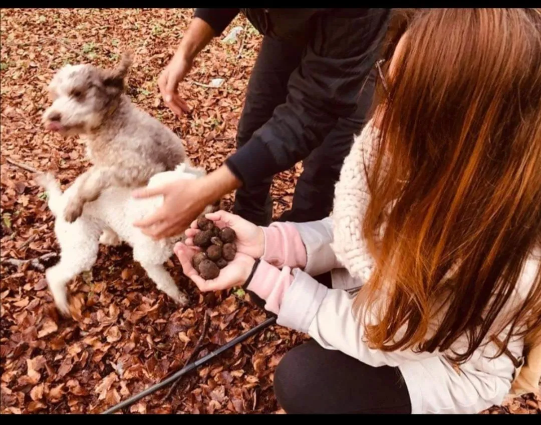 People in B&B Il Ghiro-Country House