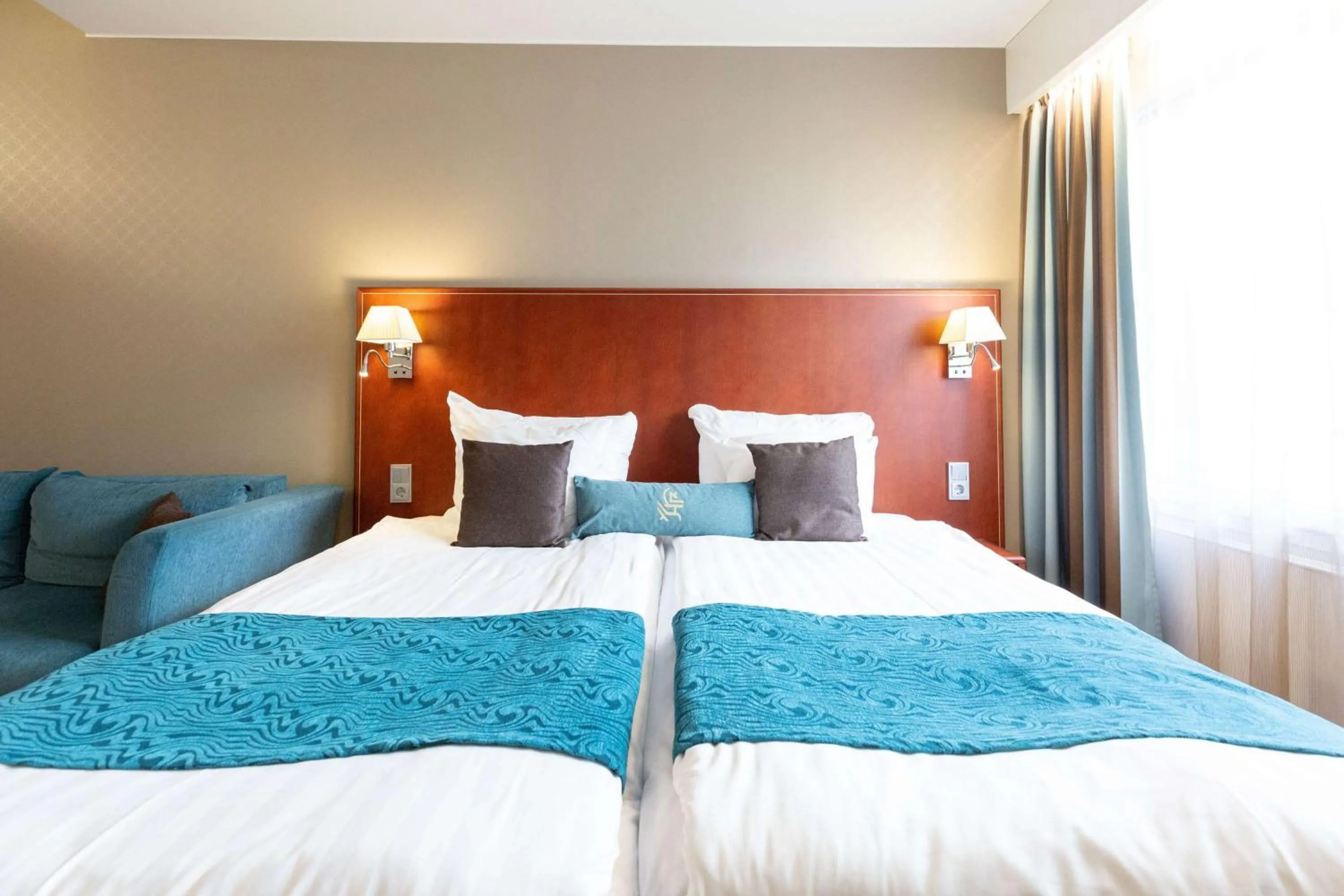 Bedroom, Bed in Scandic Atlas