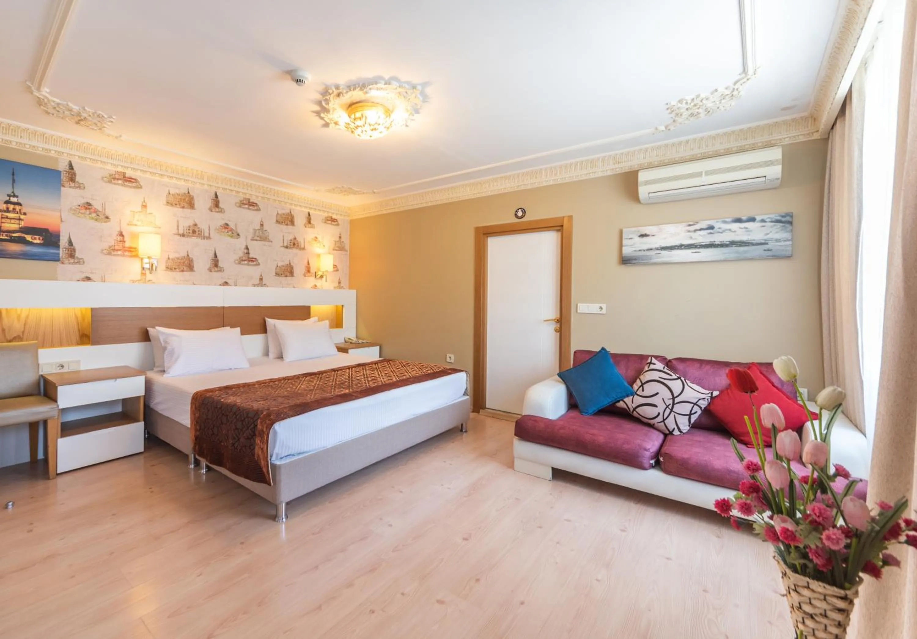 Decorative detail, Bed in Tayahatun Hotel