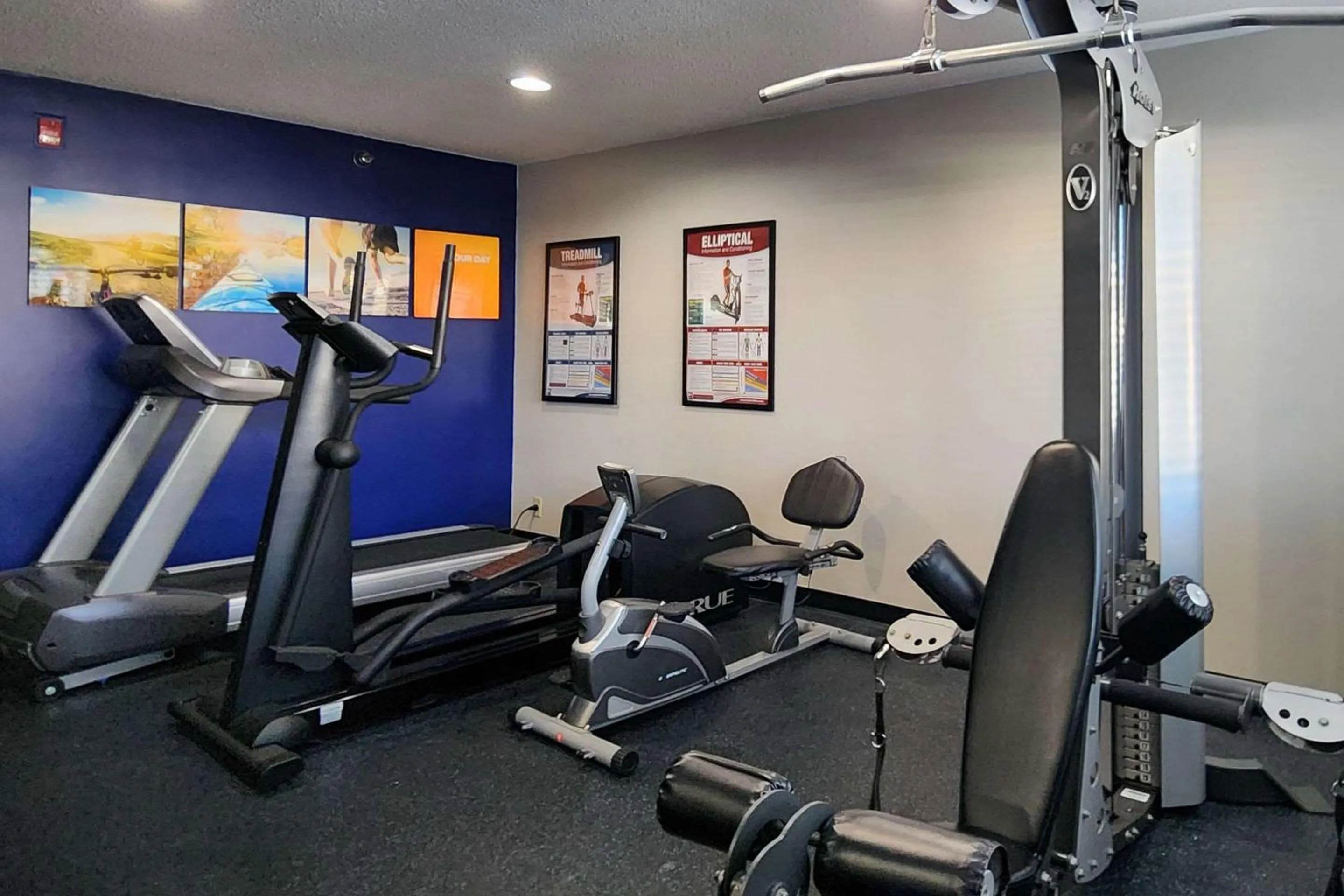 Fitness centre/facilities in Comfort Inn & Suites Shakopee Downtown Area