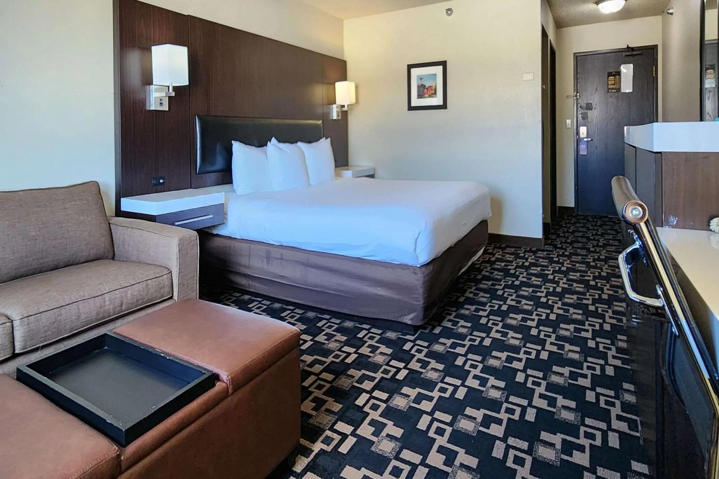 Bedroom, Bed in Comfort Inn & Suites Shakopee Downtown Area