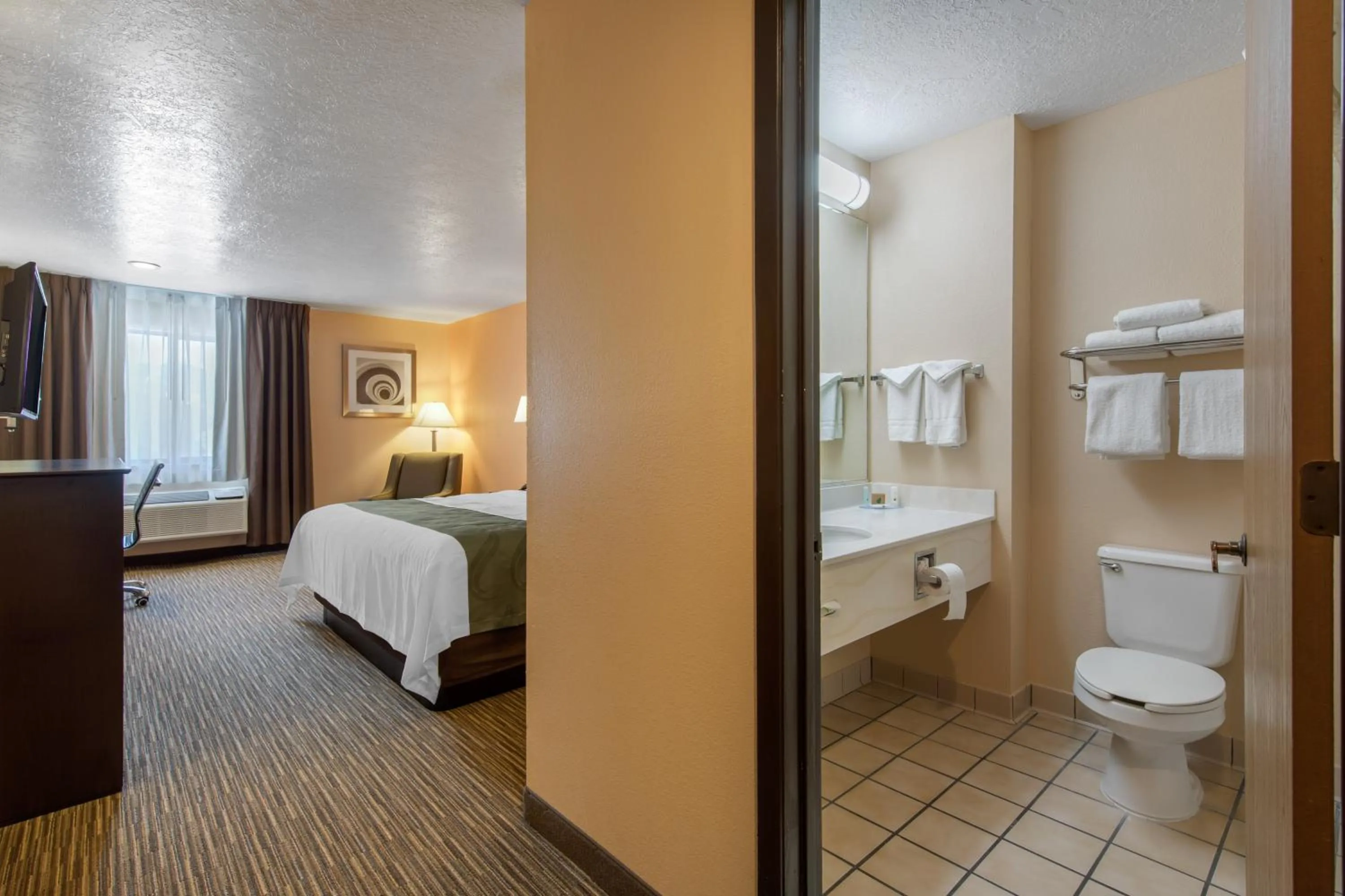 Photo of the whole room, Bed in Quality Inn & Suites Albuquerque North near Balloon Fiesta Park