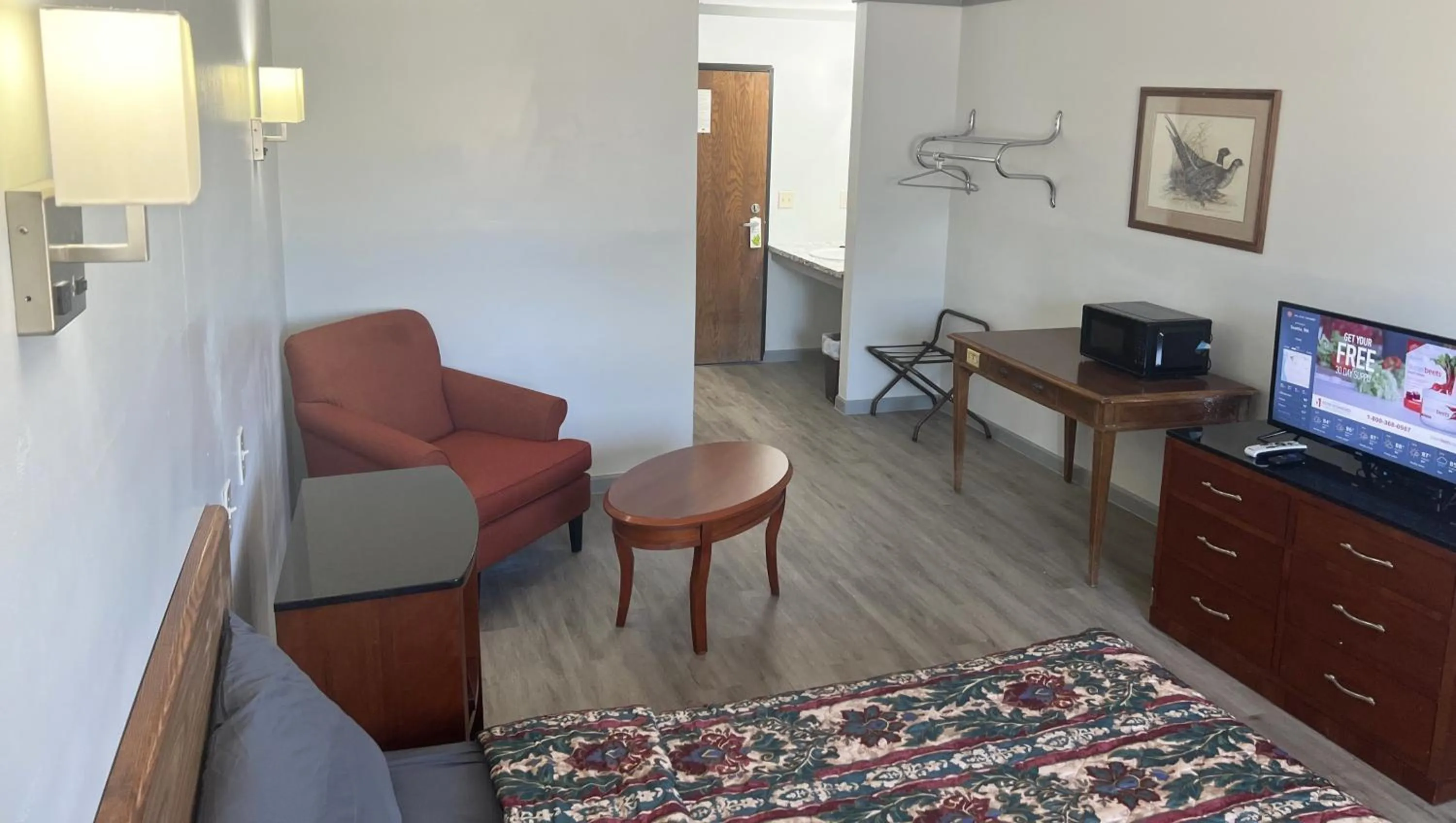 Bedroom in Countryside Inn Motel Albert Lea