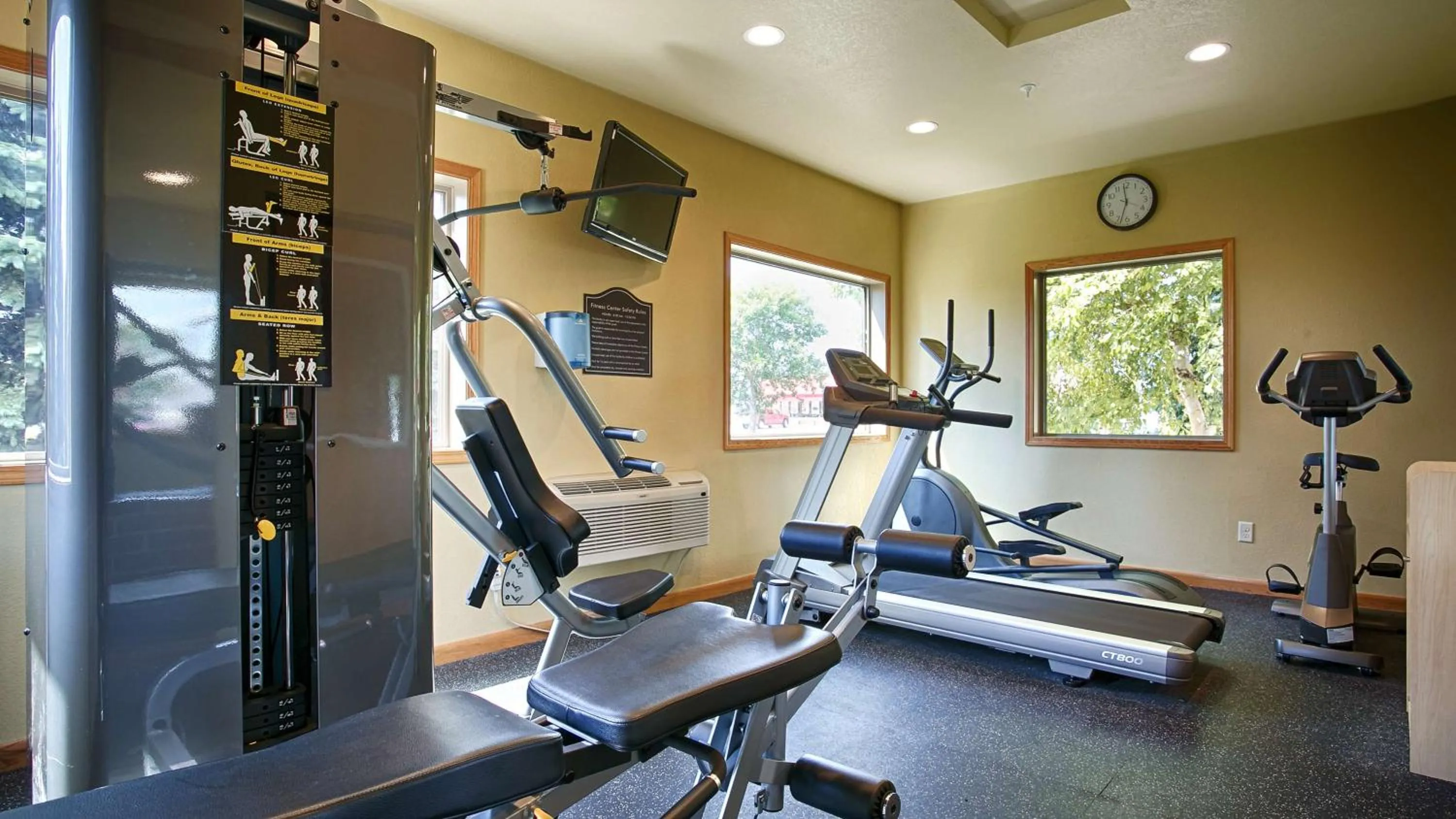 Fitness centre/facilities in Best Western Alexandria Inn