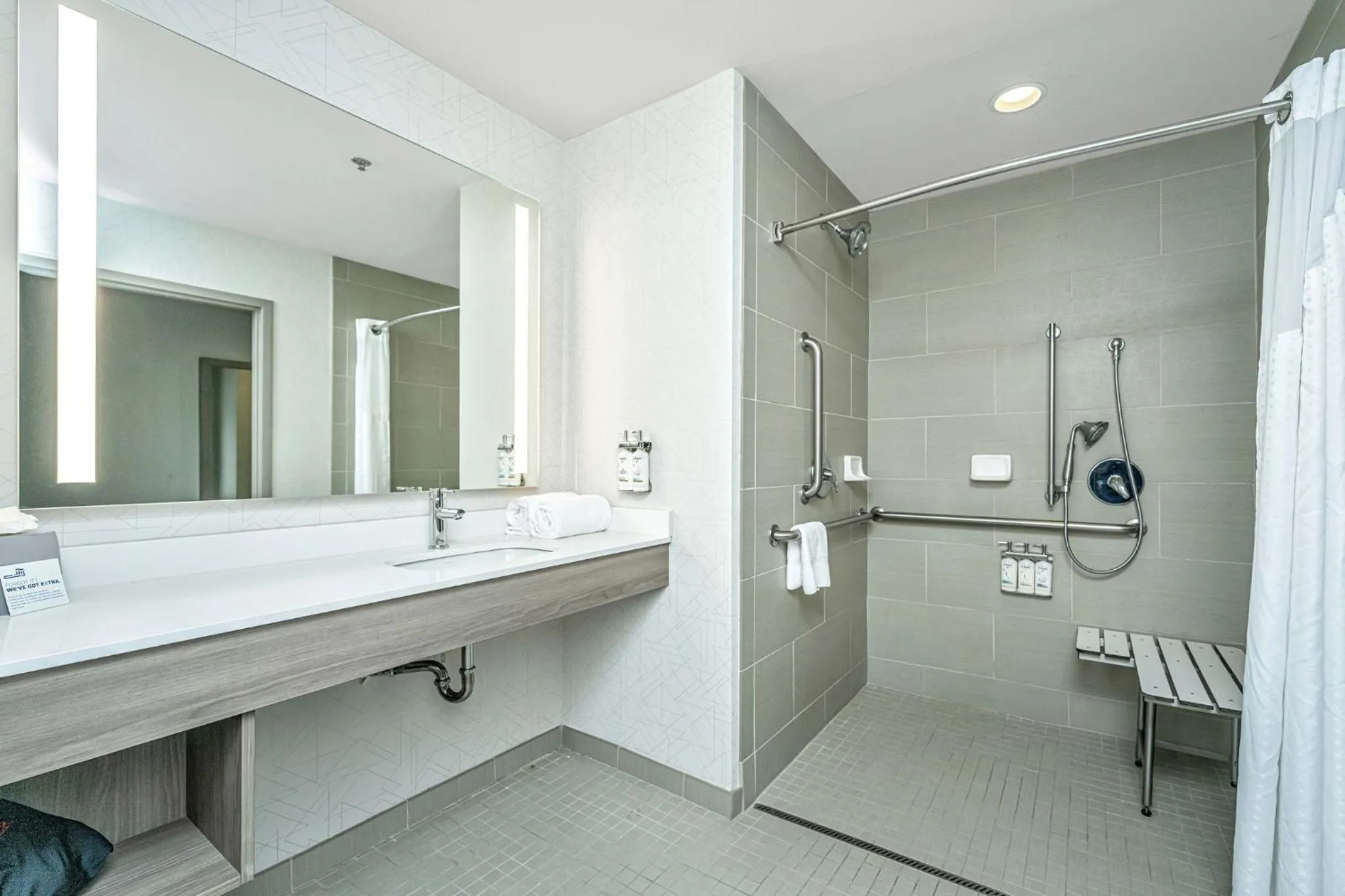 Bathroom in Holiday Inn Express & Suites Charleston Arpt-Conv Ctr Area by IHG