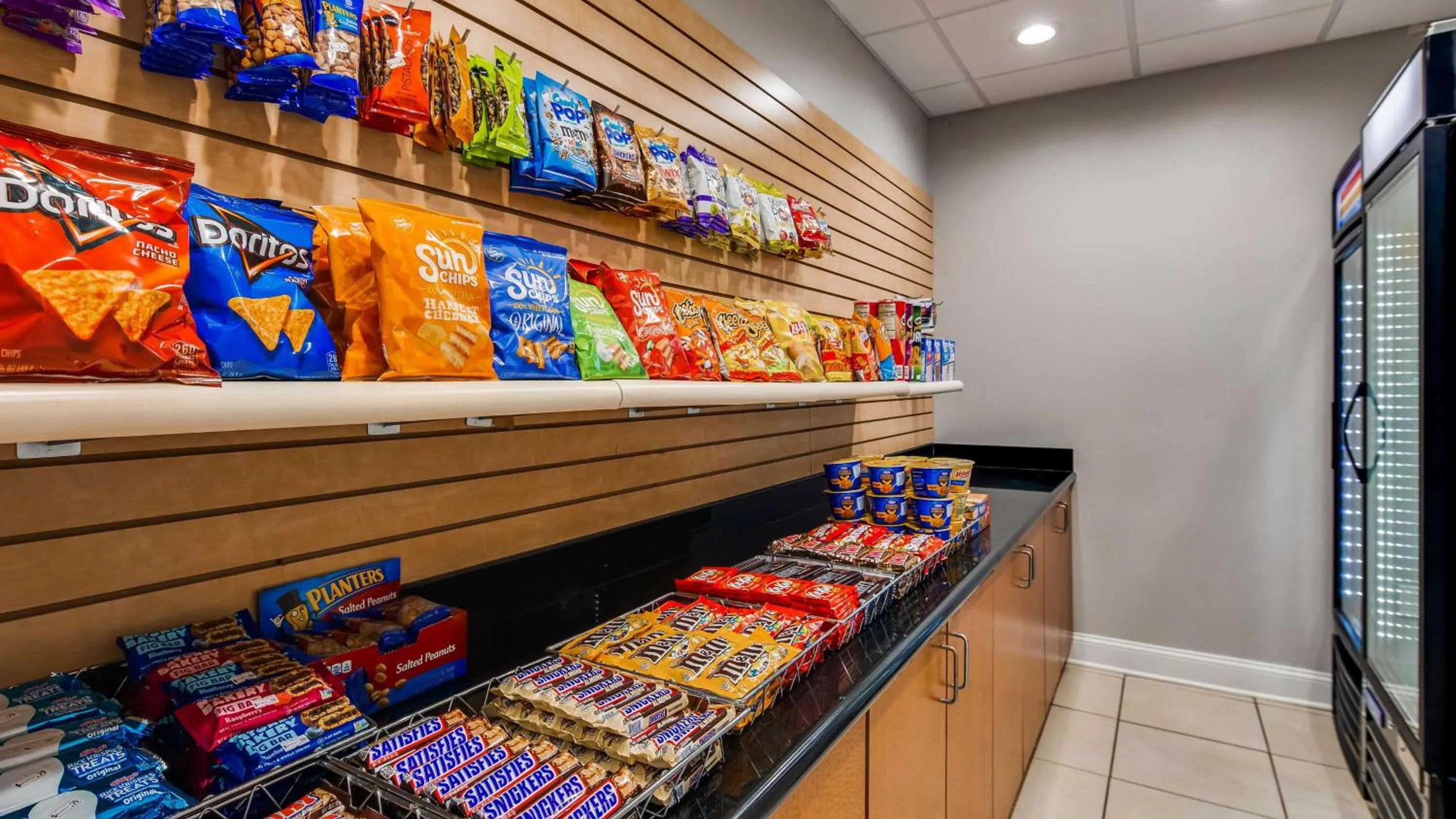 Restaurant/places to eat in Best Western Plus Champaign/Urbana Inn