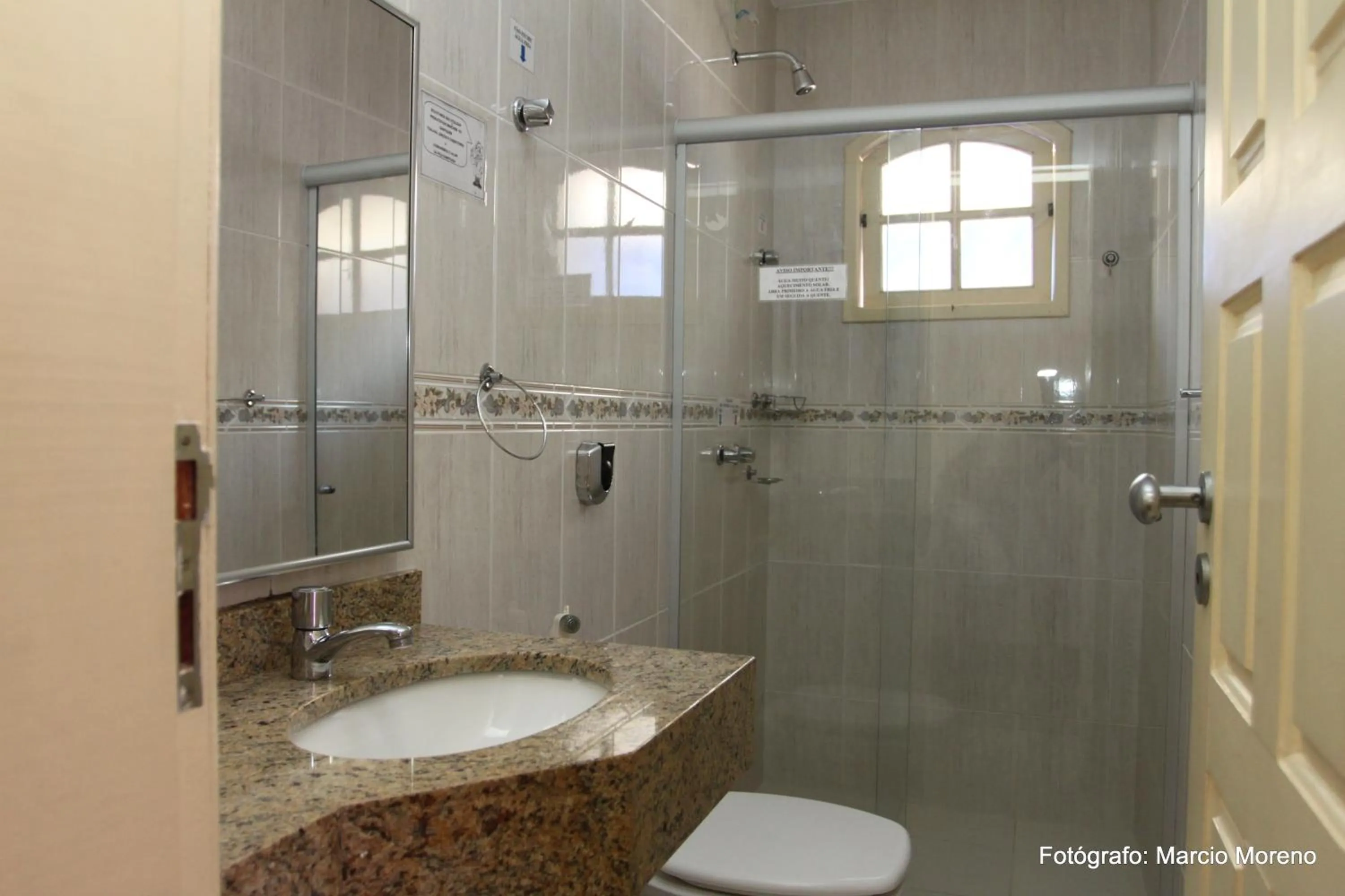 Bathroom in Pousada Portal do Mar