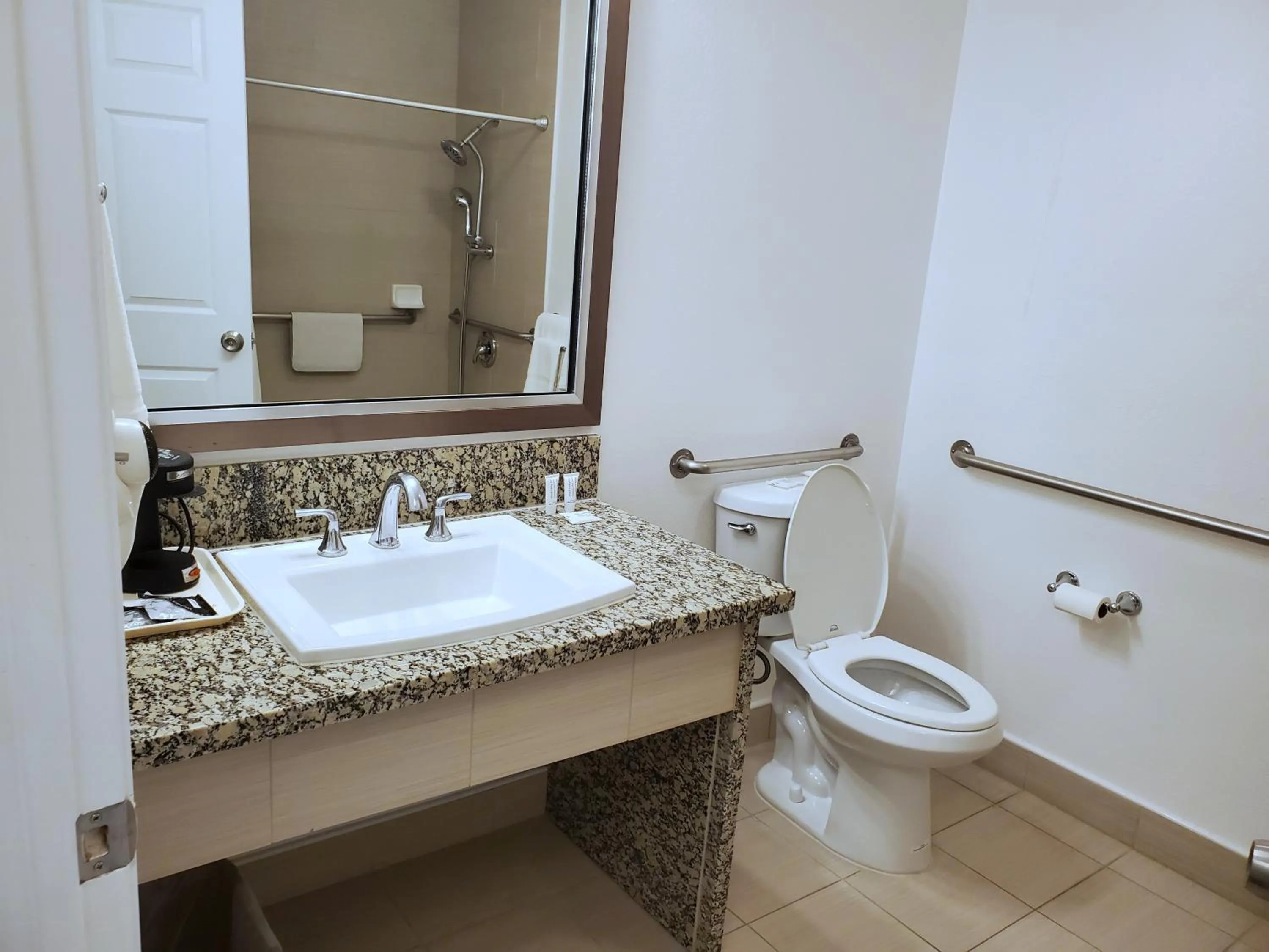 Bathroom in Exchange Club Motel