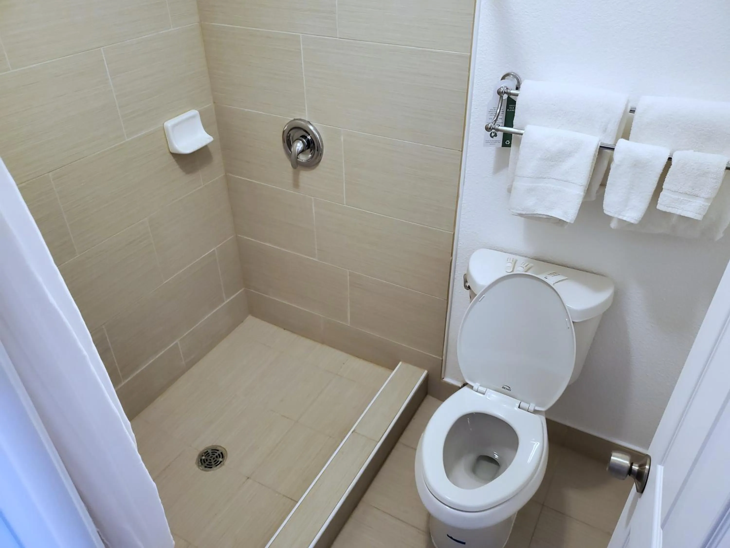 Bathroom in Exchange Club Motel