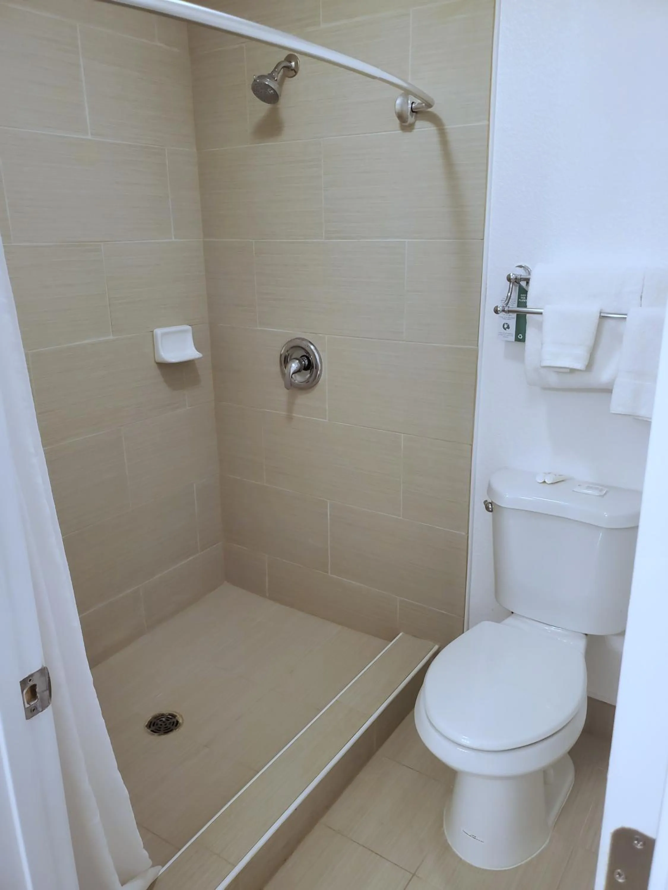 Bathroom in Exchange Club Motel