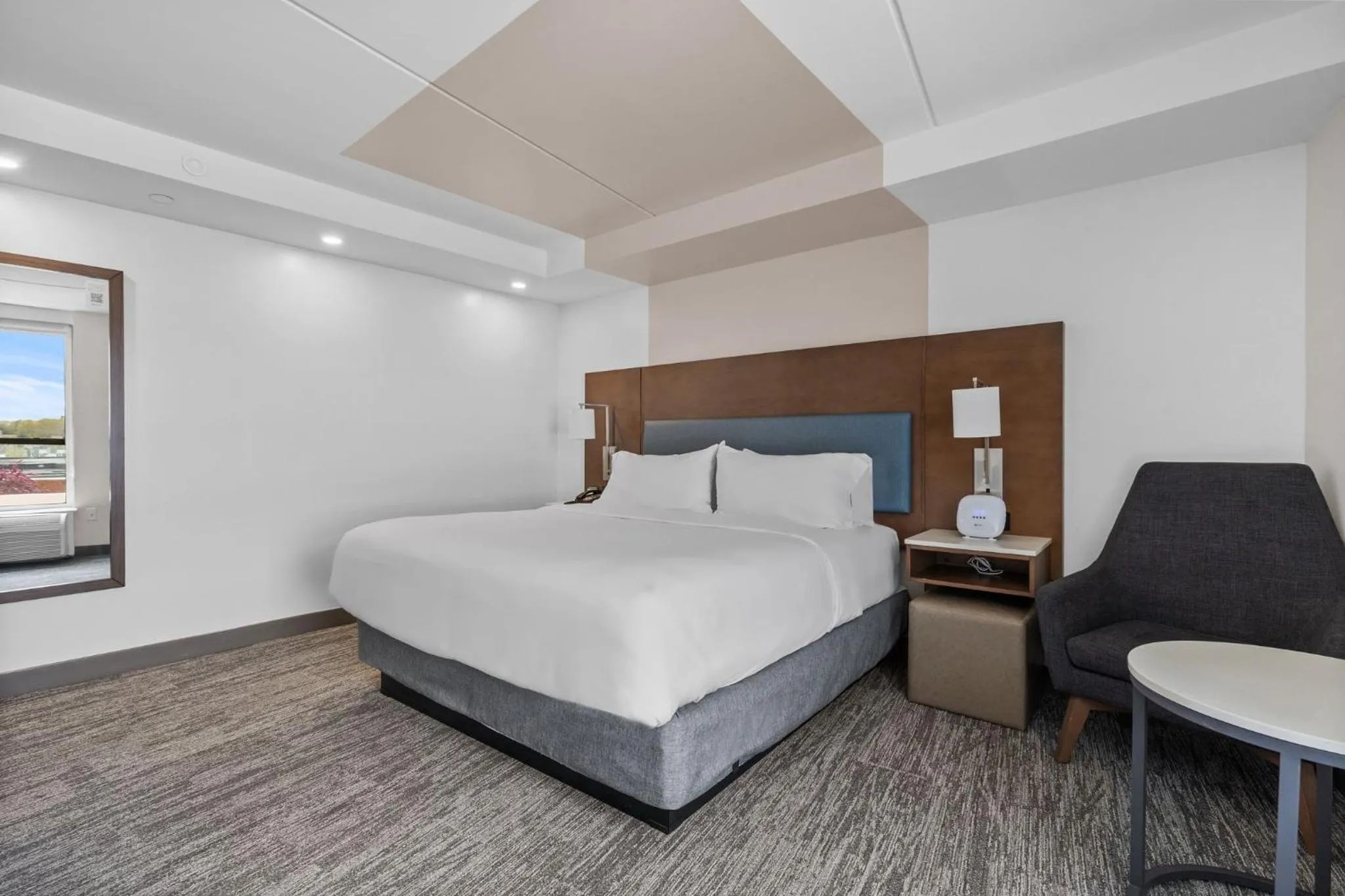 Photo of the whole room in EVEN Hotel Manchester Airport by IHG